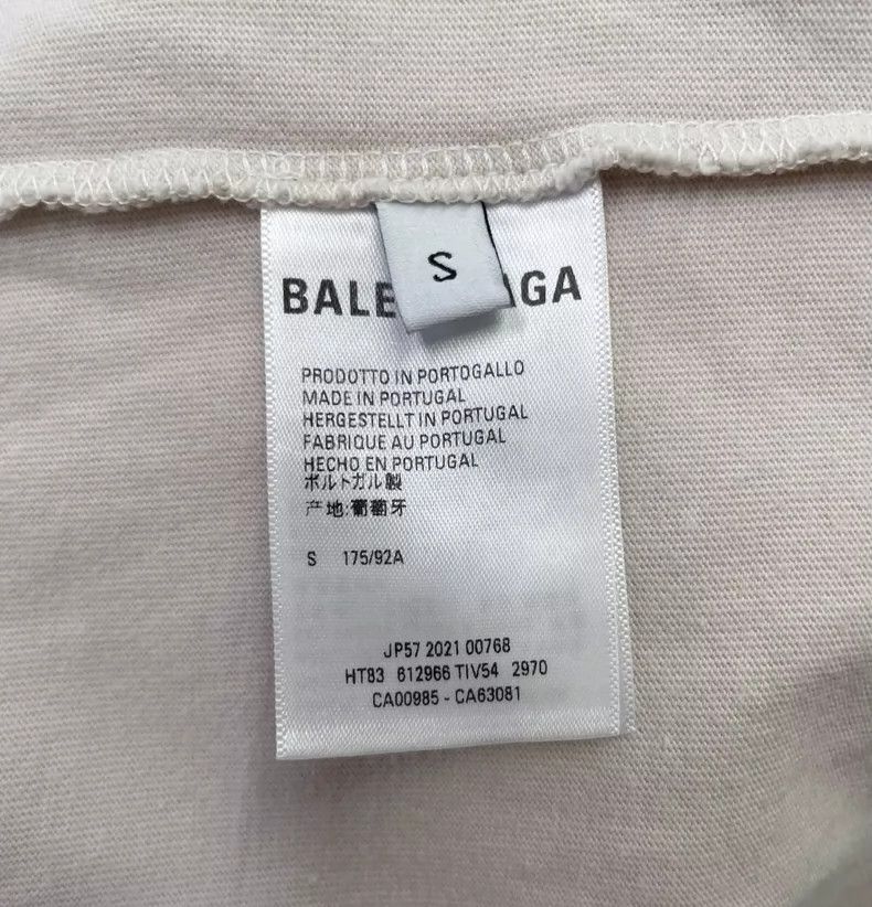 Balenciaga Balenciaga Logo Alphabet Printed Round Neck Straight Short Size US S / EU 44-46 / 1 - 6 Thumbnail