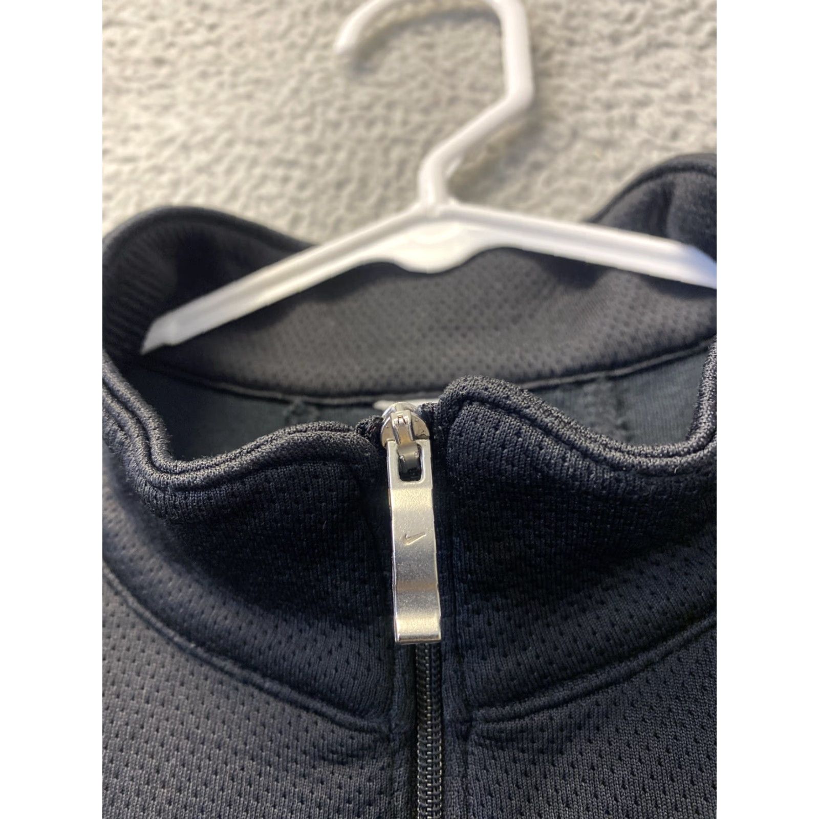 Nike Nike Sweater Men M Black Pullover 1/4 Zip Mock Neck Athleisure /100-70 Size US M / EU 48-50 / 2 - 3 Thumbnail