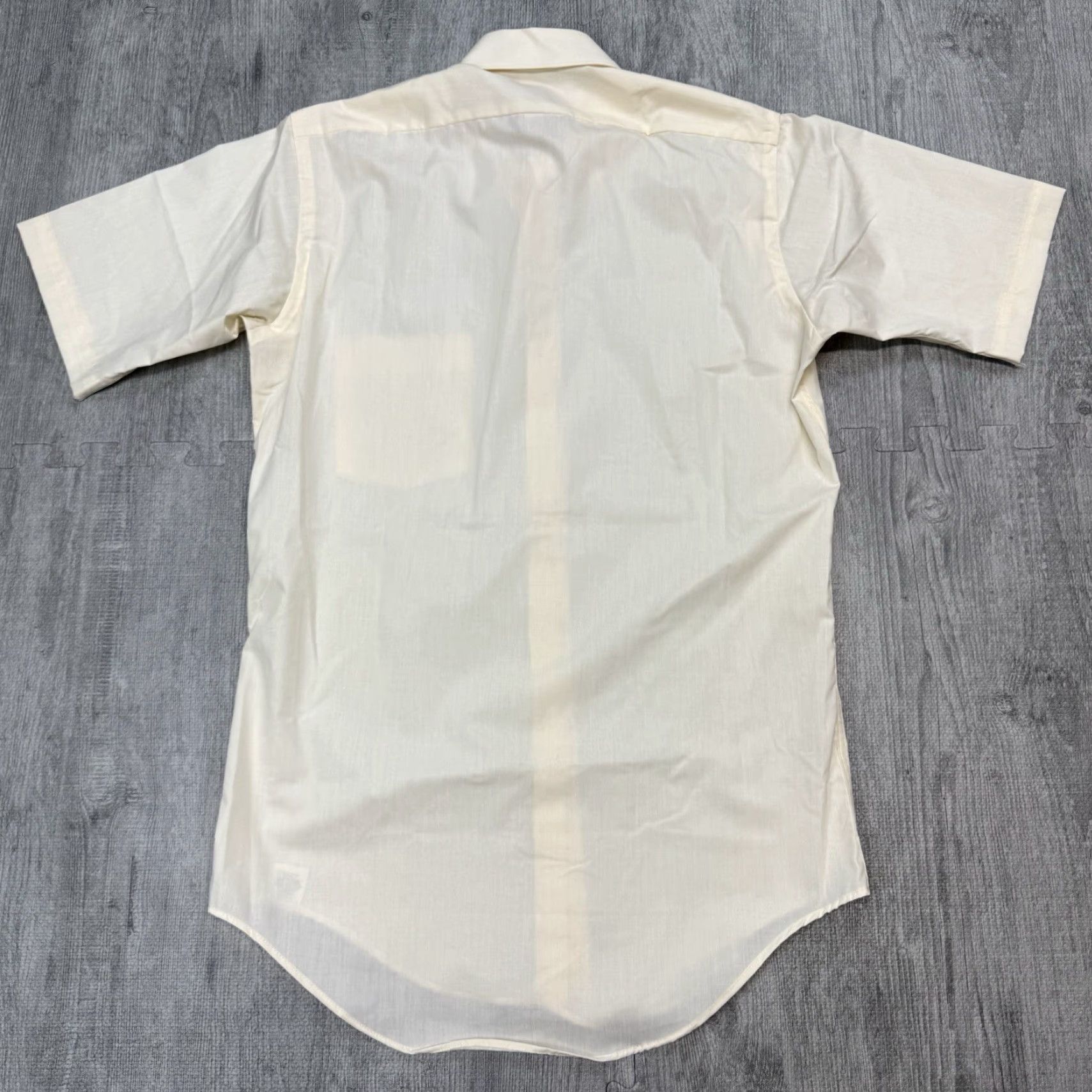 Arrow VTG ARROW USA POPLIN BUTTON-UP SHIRT MENS Short Sleeve White 14 1/2 Classic Fit Size 40R - 6 Thumbnail