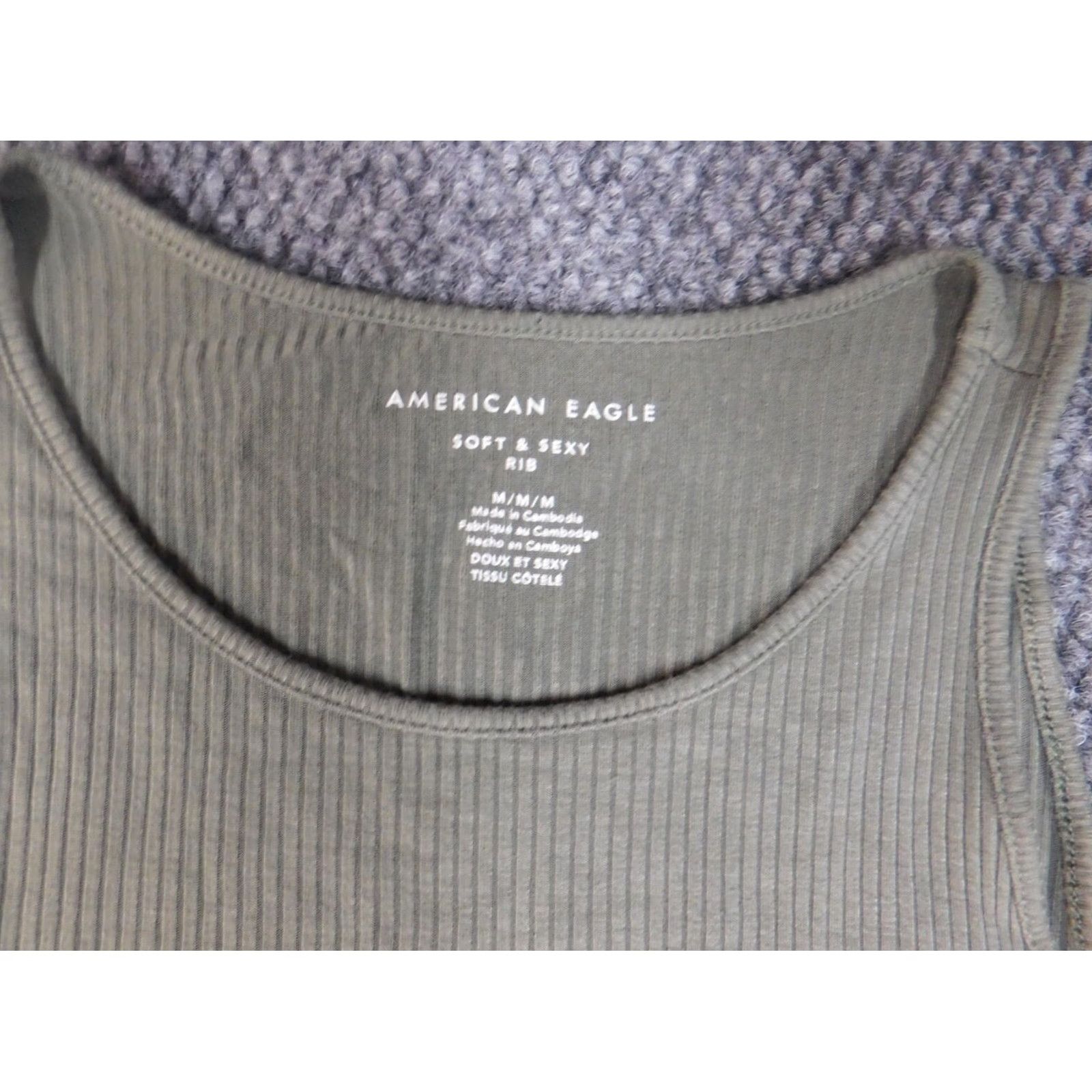 American Eagle Outfitters American Eagle Outfitters Blouse Shirt Womens M Green Short Sleeve Knitted Pocket Collared Button-Down Stretch Regular Size M / US 6-8 / IT 42-44 - 5 Thumbnail