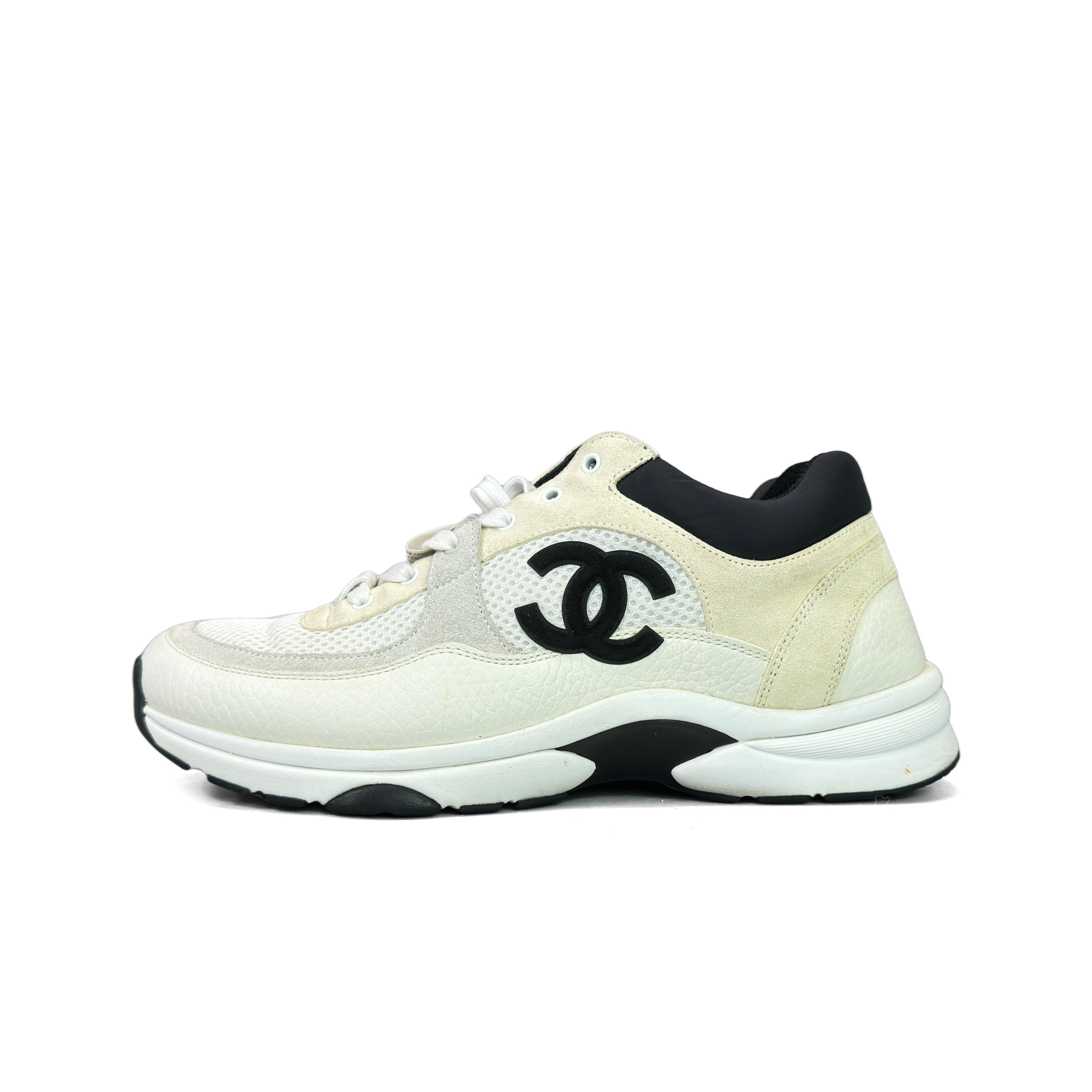 Chanel Chanel CC Logo Low-Top Sneakers Size 41 Size US 11 / IT 41 - 1 Thumbnail