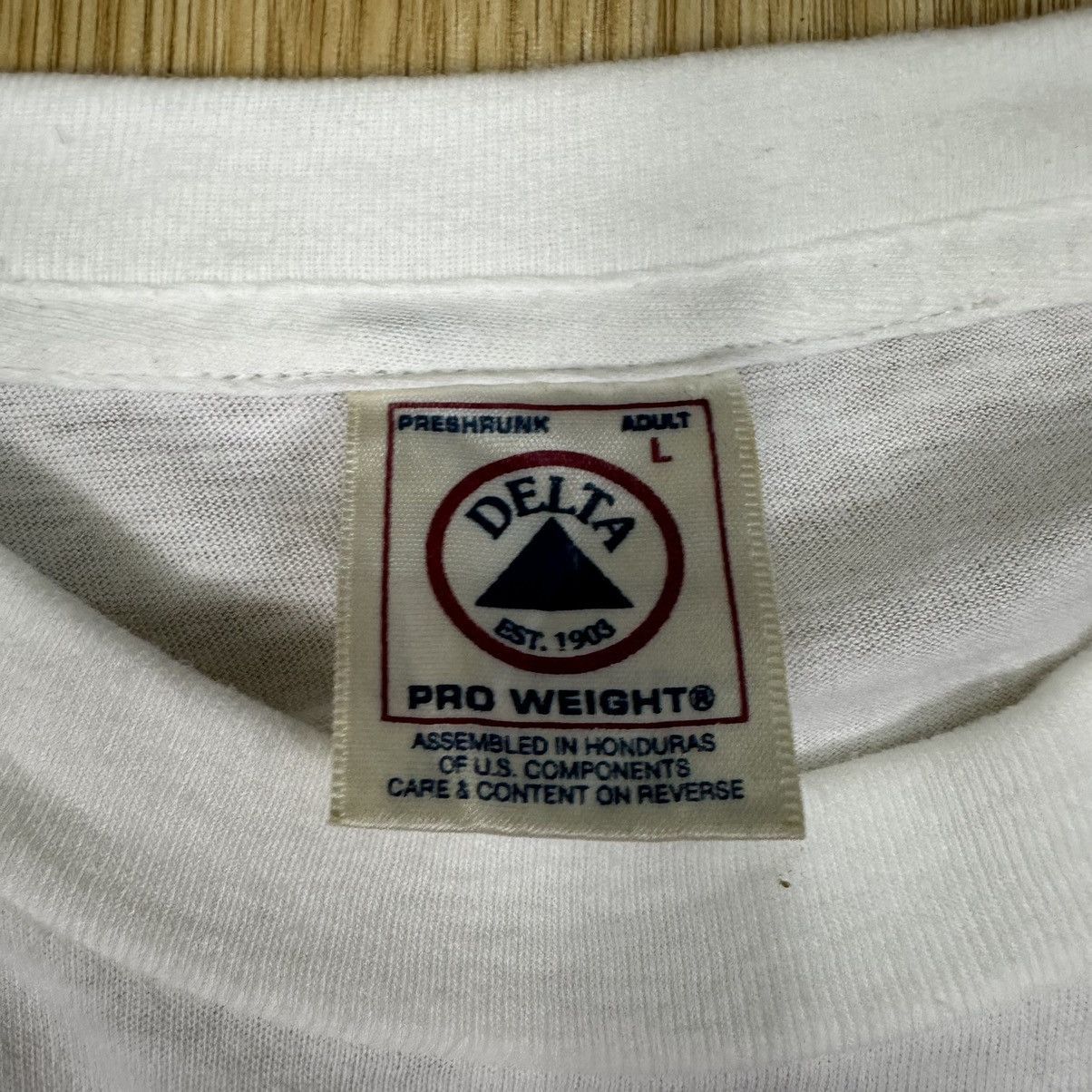 Vintage Vintage 90s Uraren TV Single Stitch Shirt A876 Size US L / EU 52-54 / 3 - 10 Thumbnail