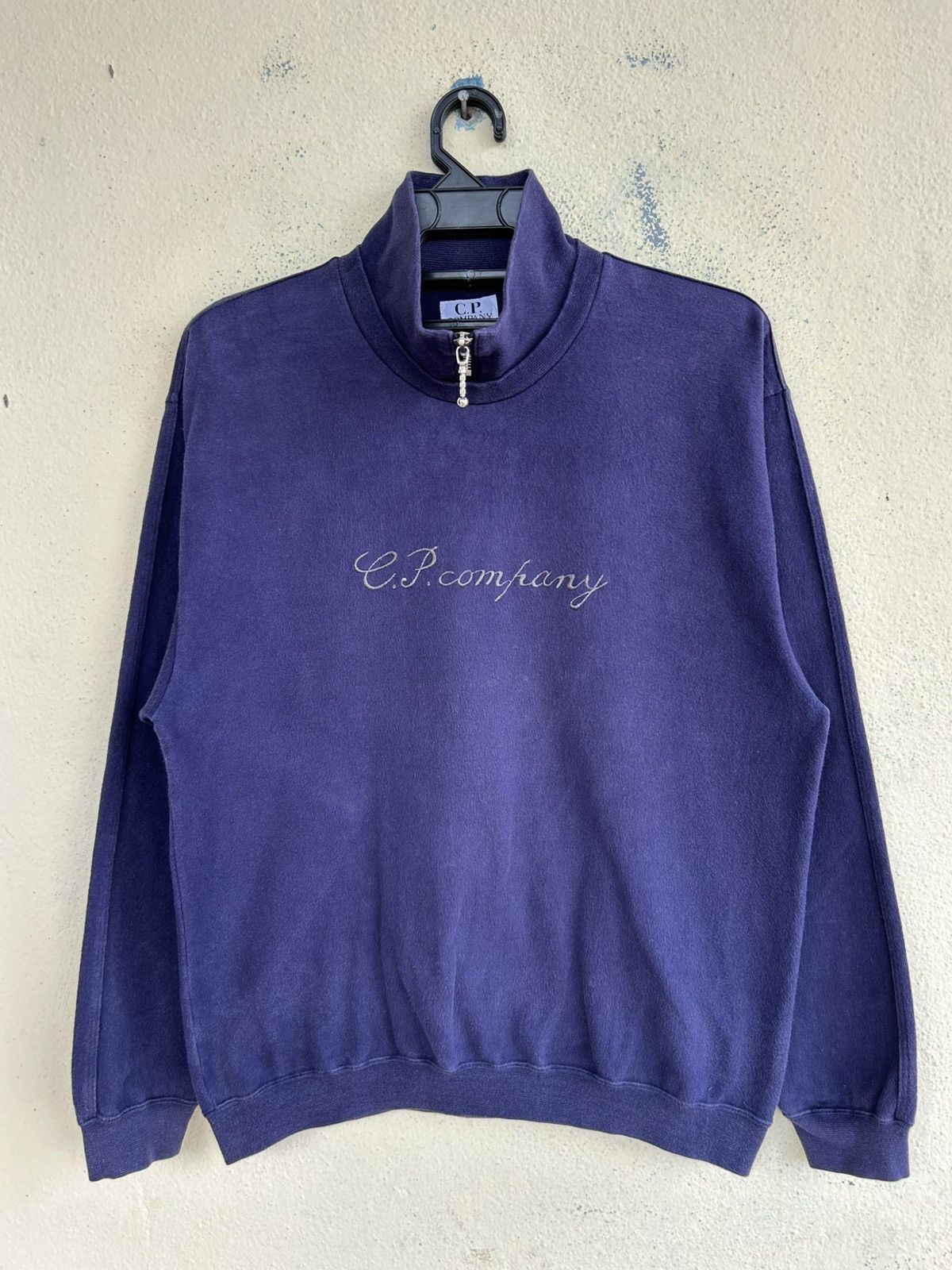 C.P. Company C.P. Company Spell Out Sweatshirt Size US S / EU 44-46 / 1 - 1 Thumbnail