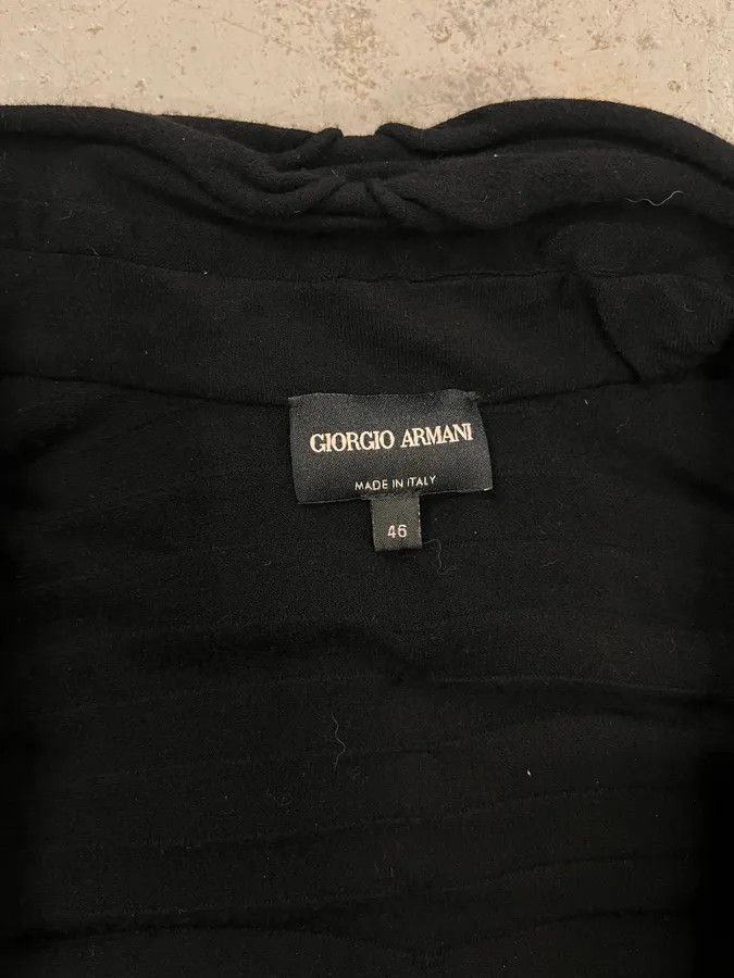 Giorgio Armani 2000s Giorgio Armani Horizontal Pleats Asymmetrical Zip Sweater Size XS / US 0-2 / IT 36-38 - 8 Thumbnail