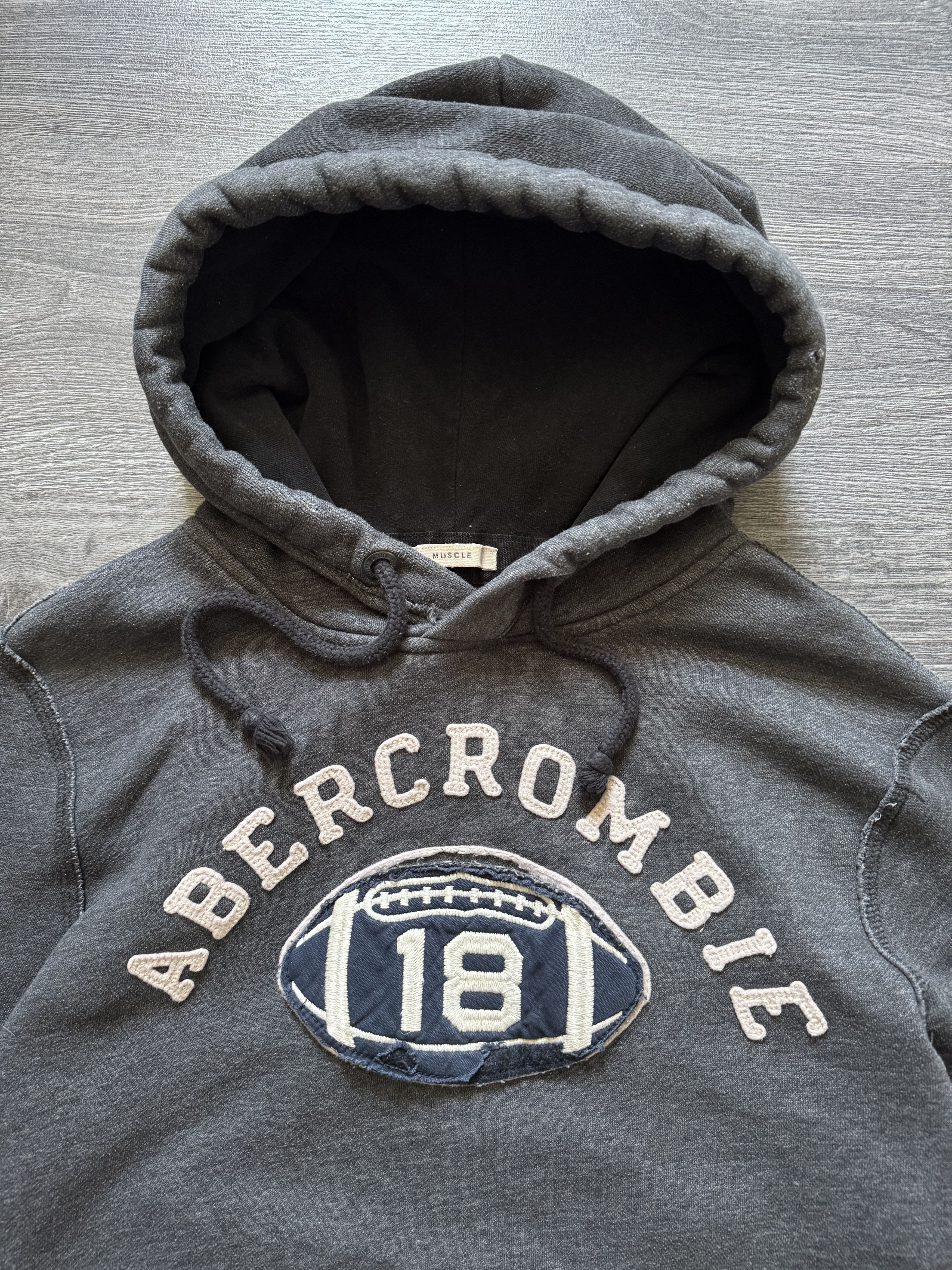 Abercrombie & Fitch Vintage Abercrombie & Fitch Heavy Distressed Hoodie Size US M / EU 48-50 / 2 - 5 Thumbnail