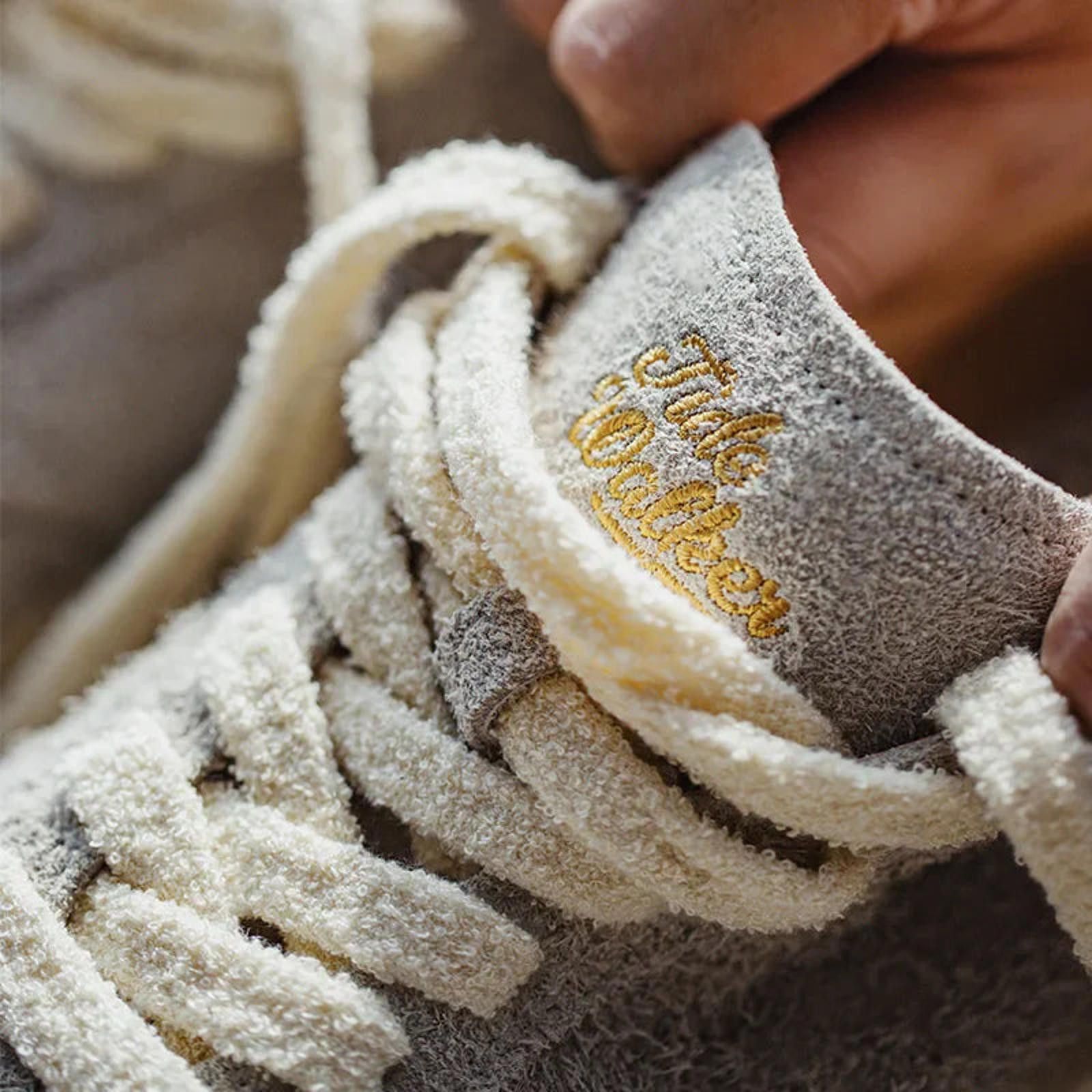 Other Long Napped Suede Sneakers Size US 9 / EU 42 - 5 Thumbnail