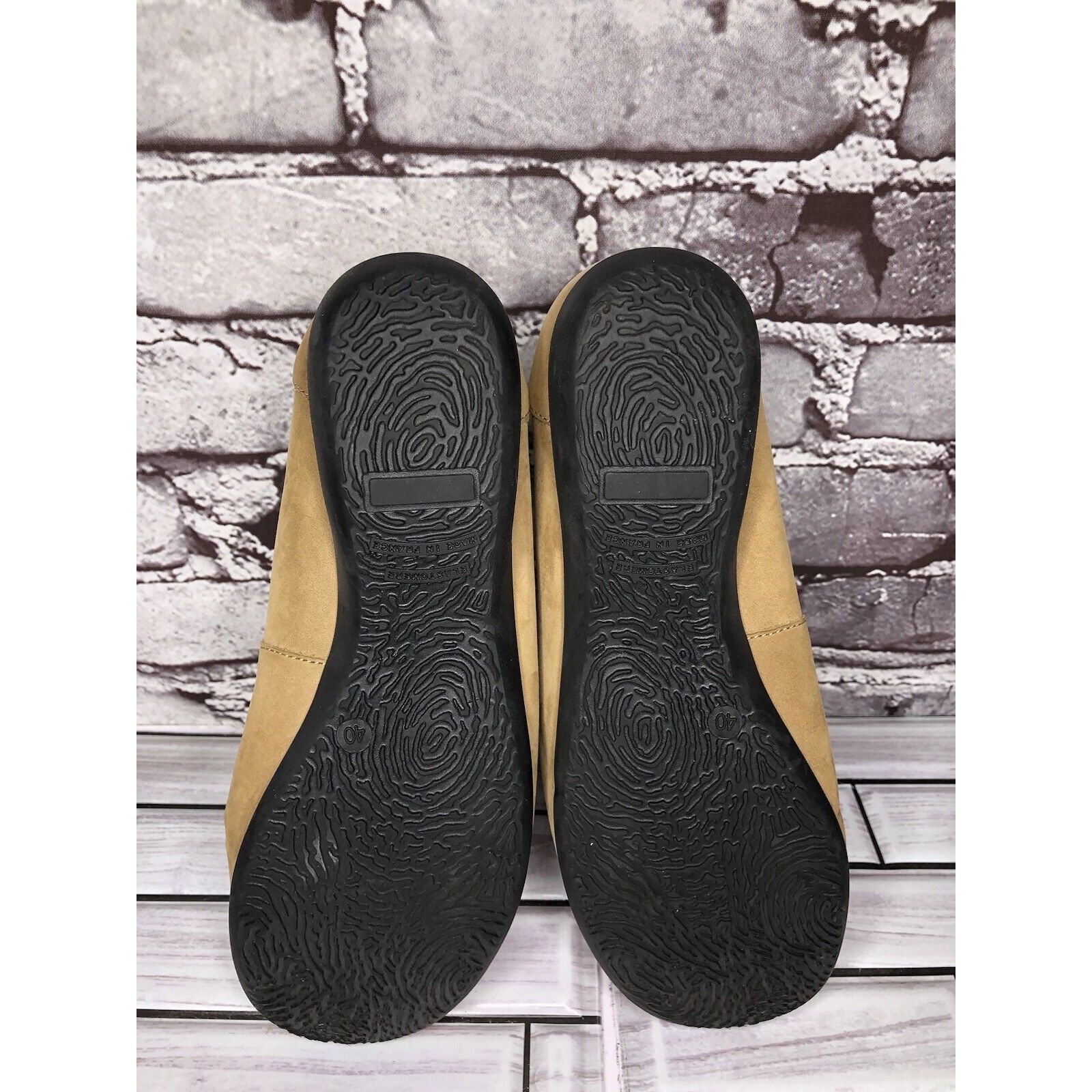 Other Aquitaine Brown Leather Perforated Ballet Flats Round Toe Sh Size US 9 / IT 39 - 13 Thumbnail