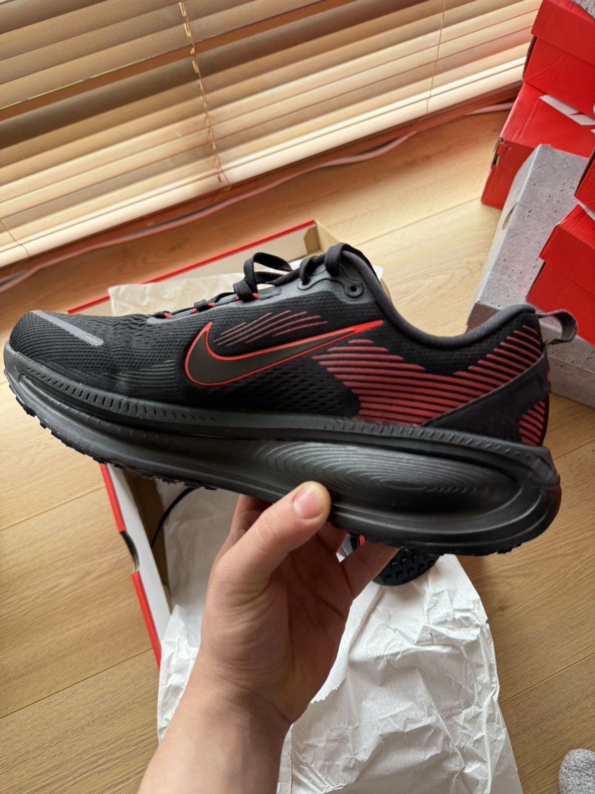 Nike Nike Zoom Black & Red Size US 11 / EU 44 - 4 Thumbnail