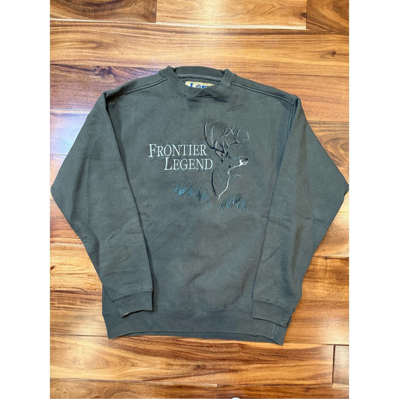 Vintage Size L - vintage 1990s embroidered deer hunting sweatshirt c Size US L / EU 52-54 / 3 - 1 Thumbnail