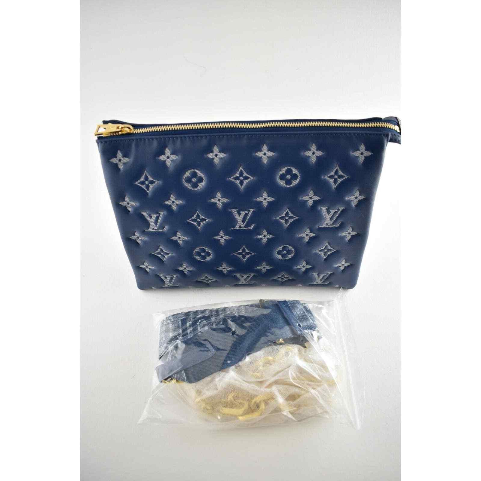 Louis Vuitton Louis Vuitton Coussin Gold Chain Shoulder Crossbody Bag Size ONE SIZE - 2 Thumbnail