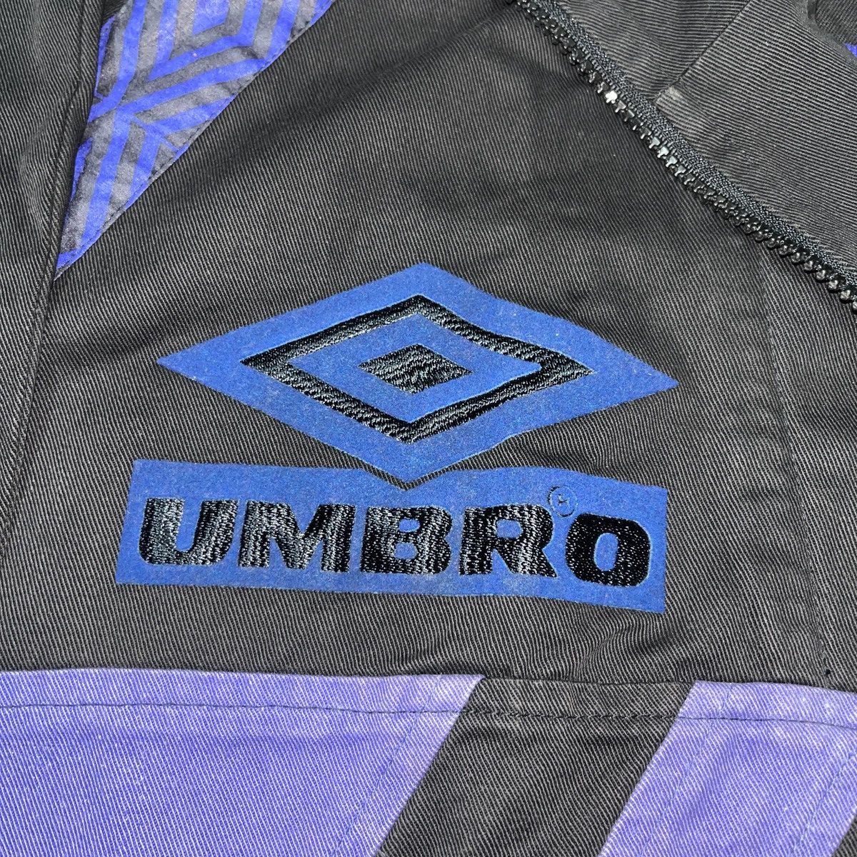 Umbro 1996-97 Manchester United Zip Drill Top XL Size US L / EU 52-54 / 3 - 3 Thumbnail