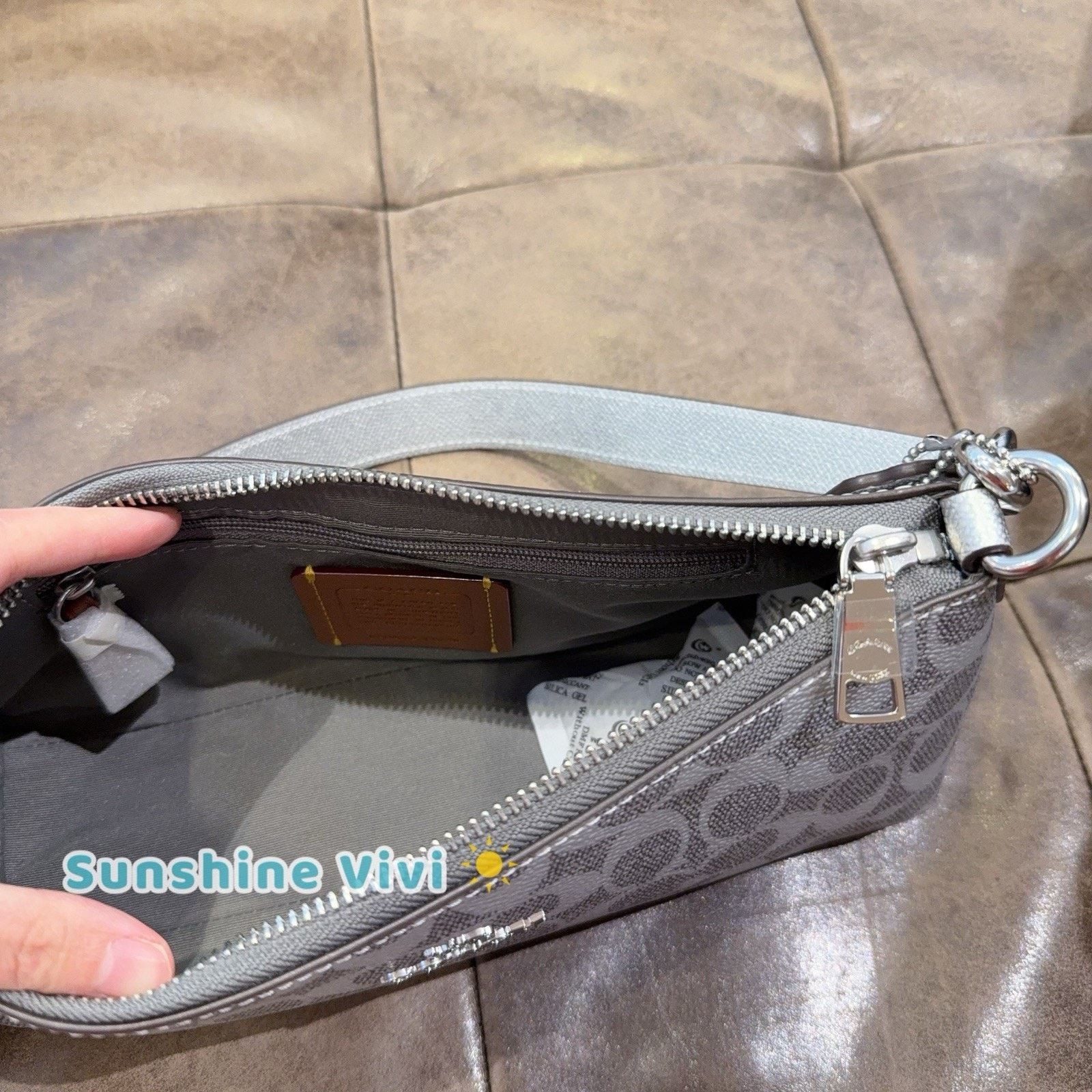 Coach NWT Coach Charlotte Shoulder Bag CCL40, Grey silver Size ONE SIZE - 7 Thumbnail