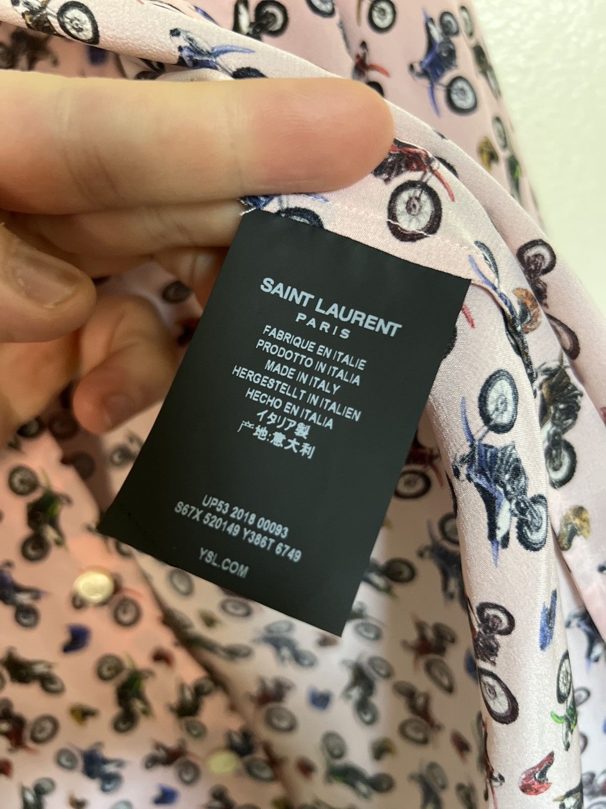 Saint Laurent Paris Saint Laurent viscose button down Size US M / EU 48-50 / 2 - 3 Thumbnail