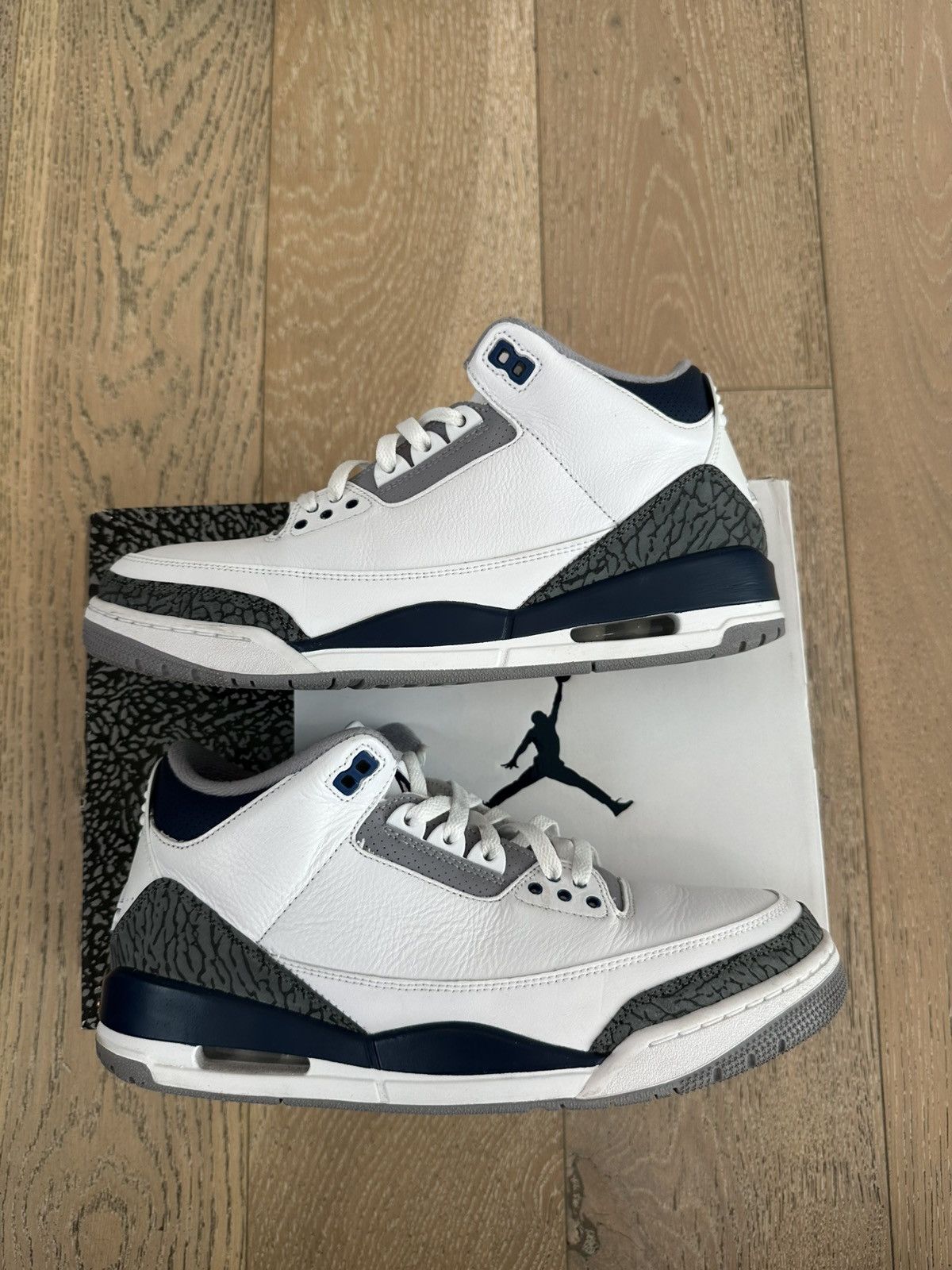 Jordan Brand Jordan 3 Retro Midnight Navy Size US 10 / EU 43 - 4 Thumbnail