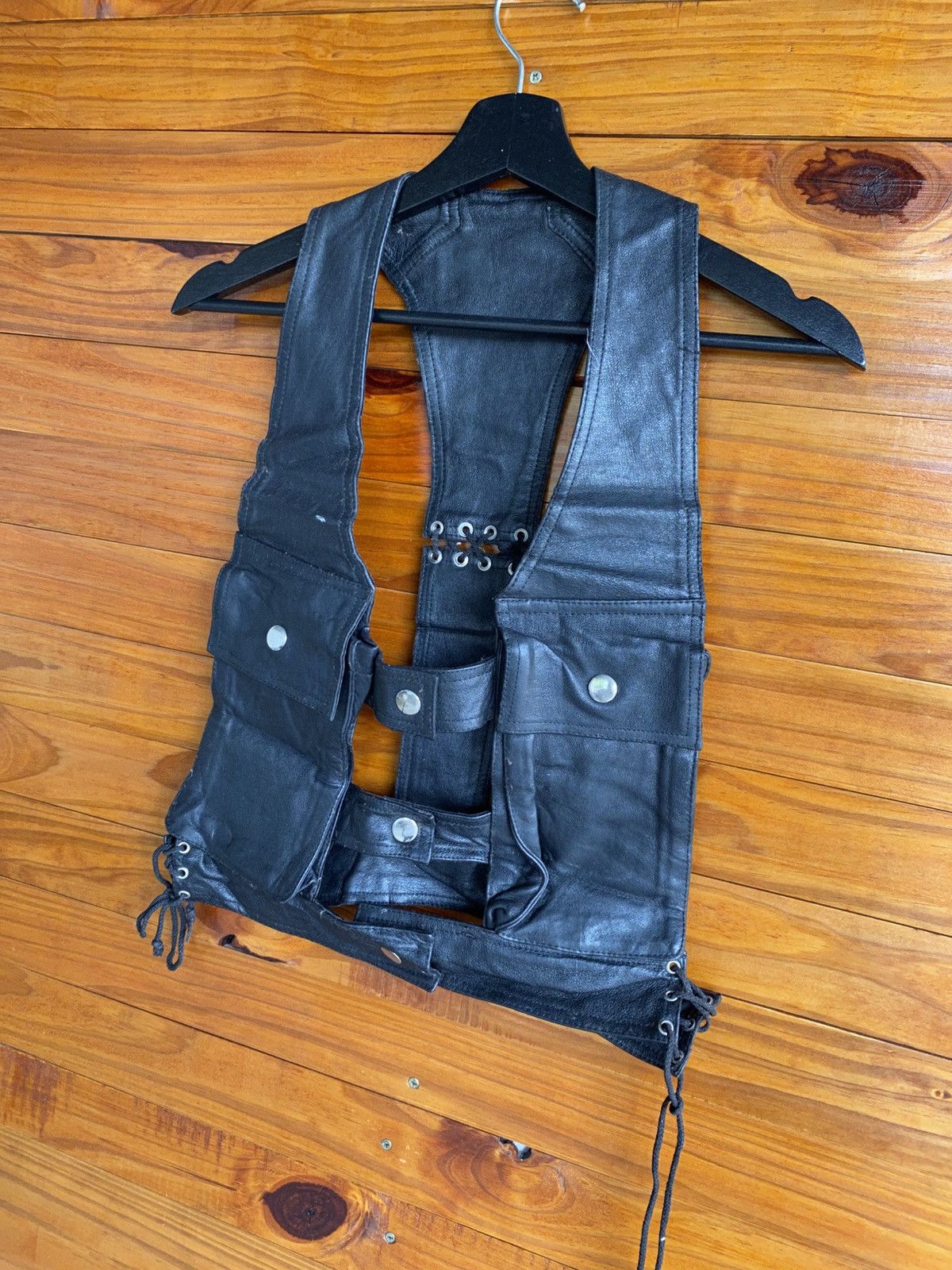 Genuine Leather Black Leather Utility Vest Bike Style Adjustable Strap Vest Size US S / EU 44-46 / 1 - 4 Thumbnail