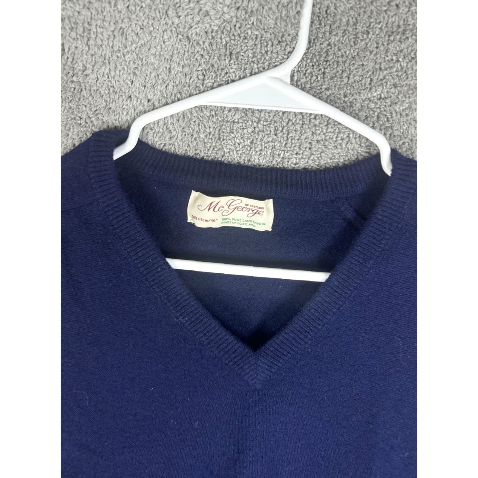 Vintage VINTAGE McGeorge Sweater Mens XL Navy Blue V Neck 100% Lambswool Made In Scotland Size US XL / EU 56 / 4 - 2 Thumbnail
