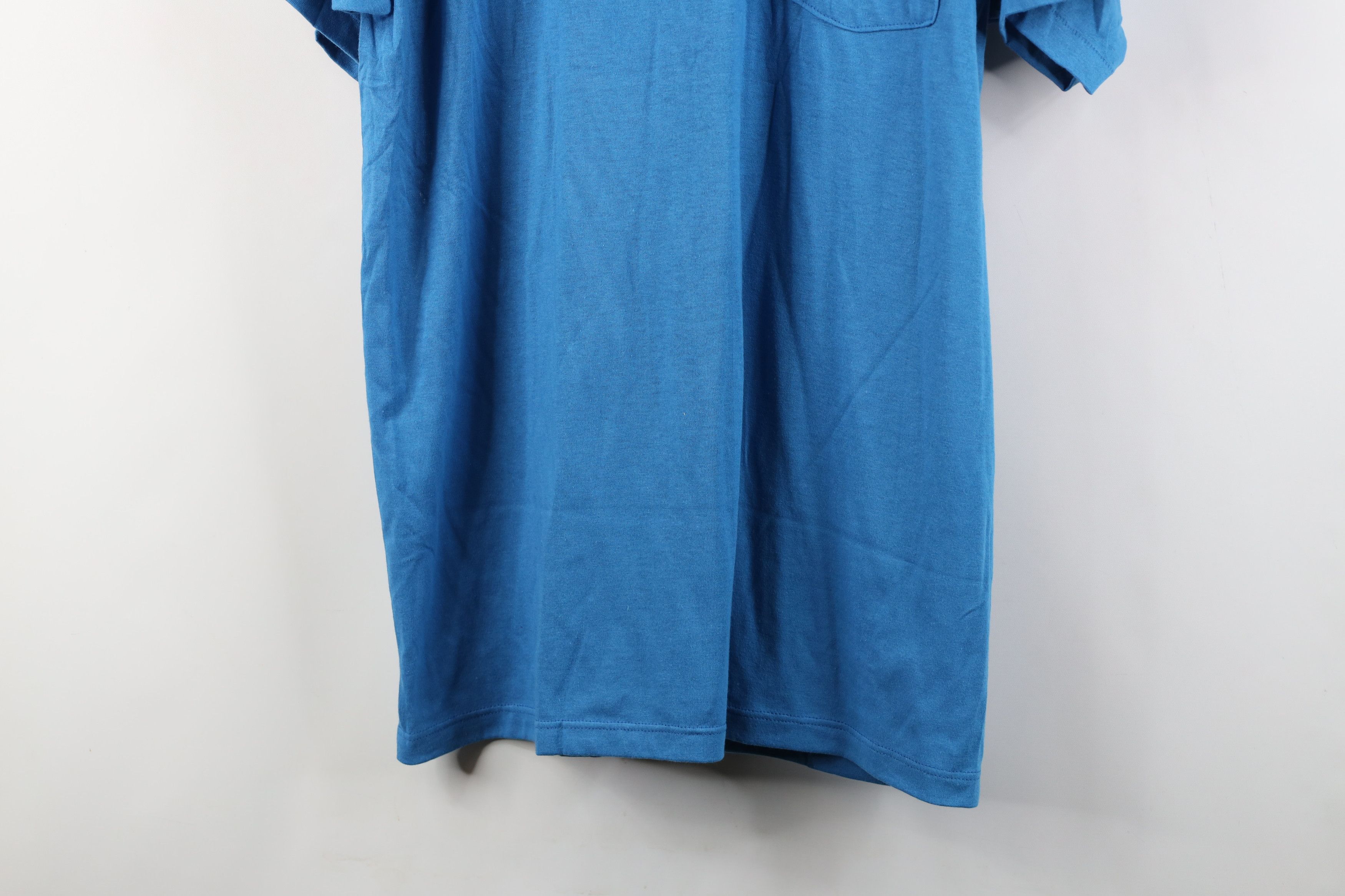 Vintage Vintage 70s Streetwear Short Sleeve Pocket T-Shirt Blue USA Size US XL / EU 56 / 4 - 3 Thumbnail
