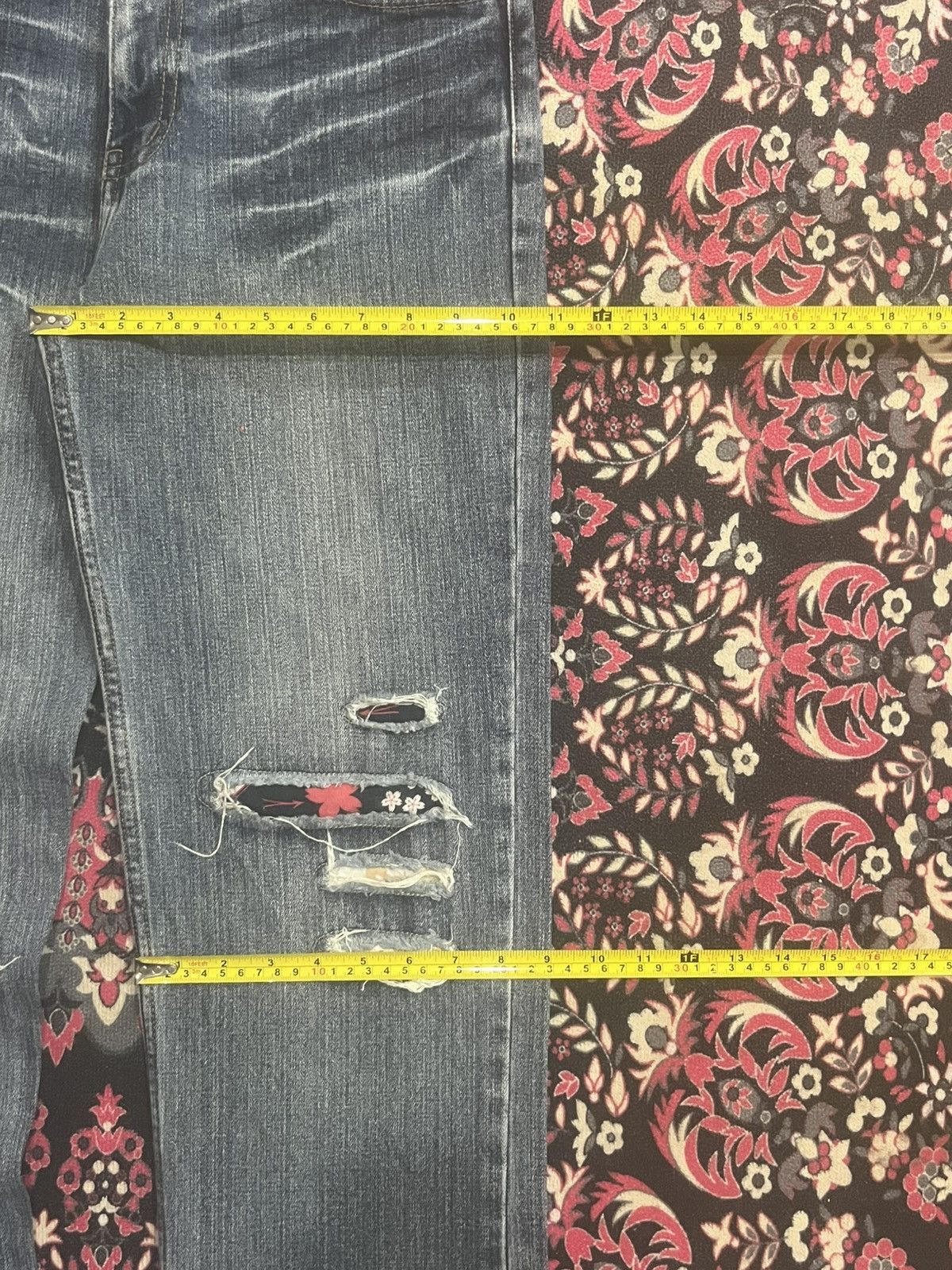 Japanese Brand Vintage Nylaus Floral Boho Patchwork Distressed Whisker Jean Size US 32 / EU 48 - 12 Thumbnail