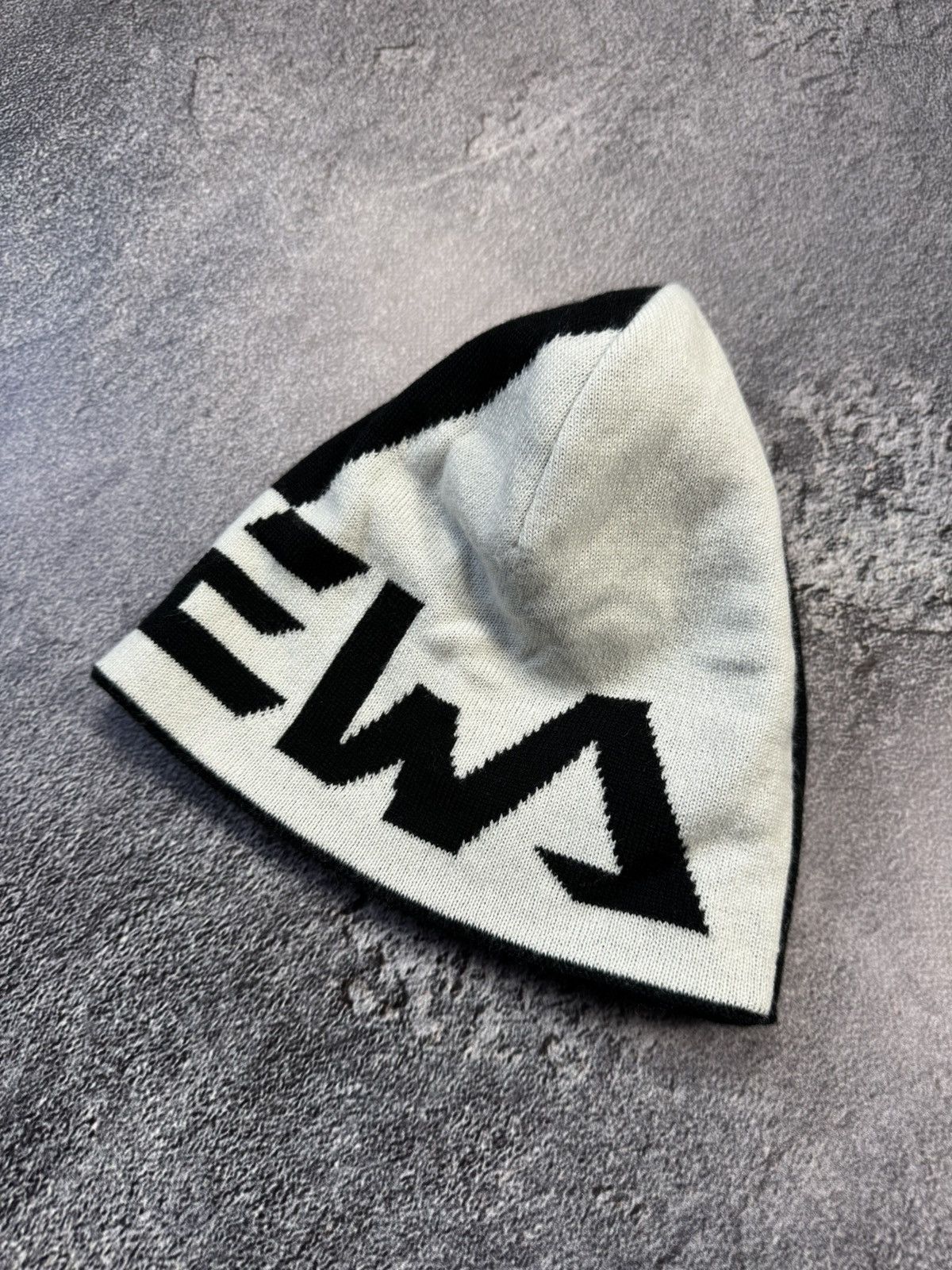 SALEWA Salewa Pure Logo Beanie — Perfect Condition Size ONE SIZE - 3 Thumbnail