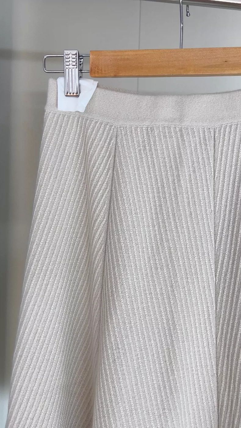 Loro Piana LORO PIANA Small cashmere skirt Size 25" / US 0 / IT 36 - 3 Thumbnail
