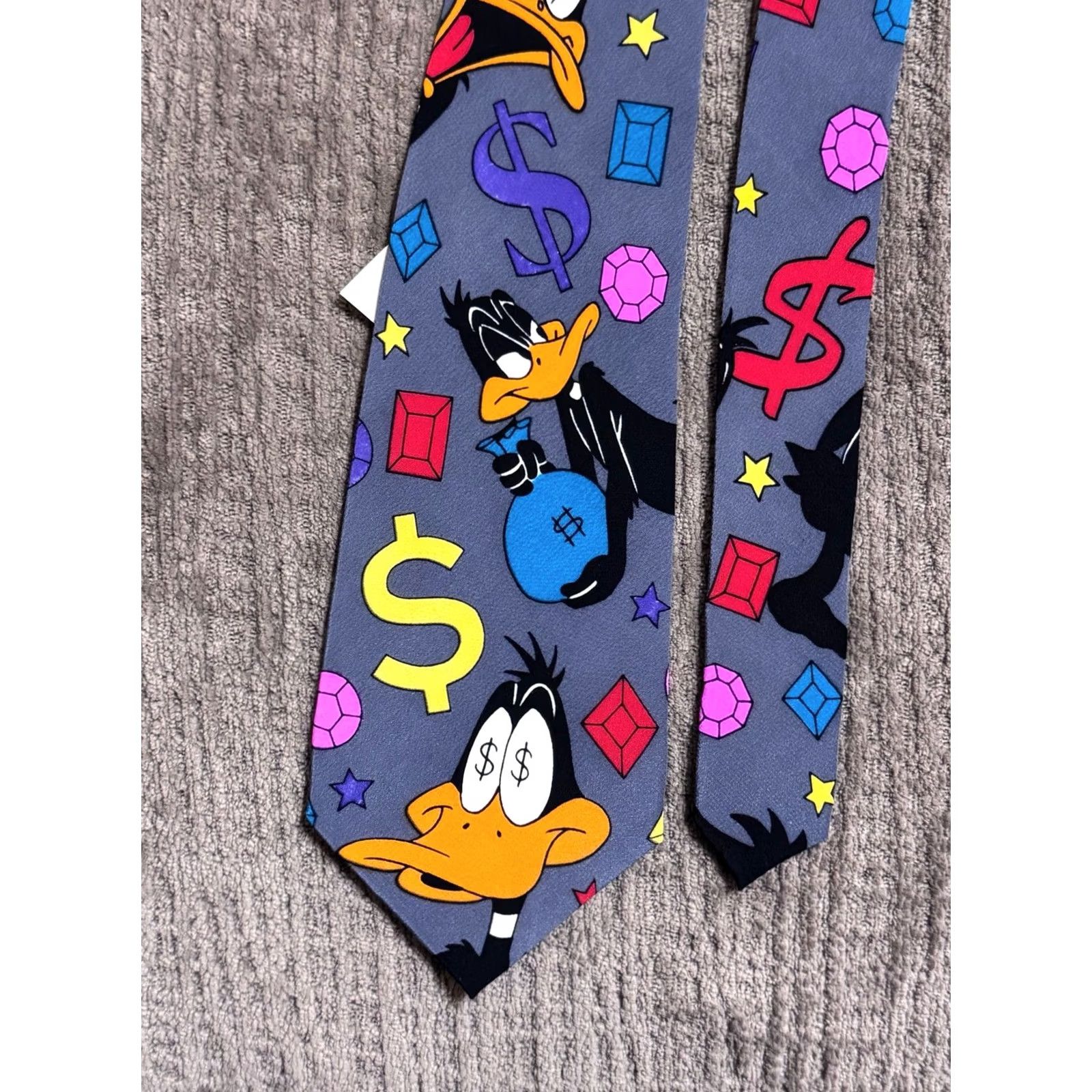 Vintage RARE NWT 1992 Warner Brothers Daffy Duck MOney MINT Mens Silk Tie Balancine Size ONE SIZE - 7 Thumbnail