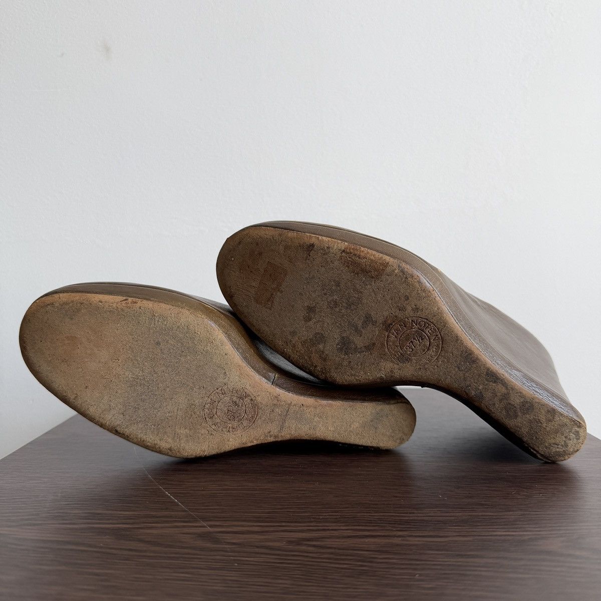 Dries Van Noten SS06 Dries Van Noten Leather Wedges Size US 7.5 / IT 37.5 - 7 Thumbnail