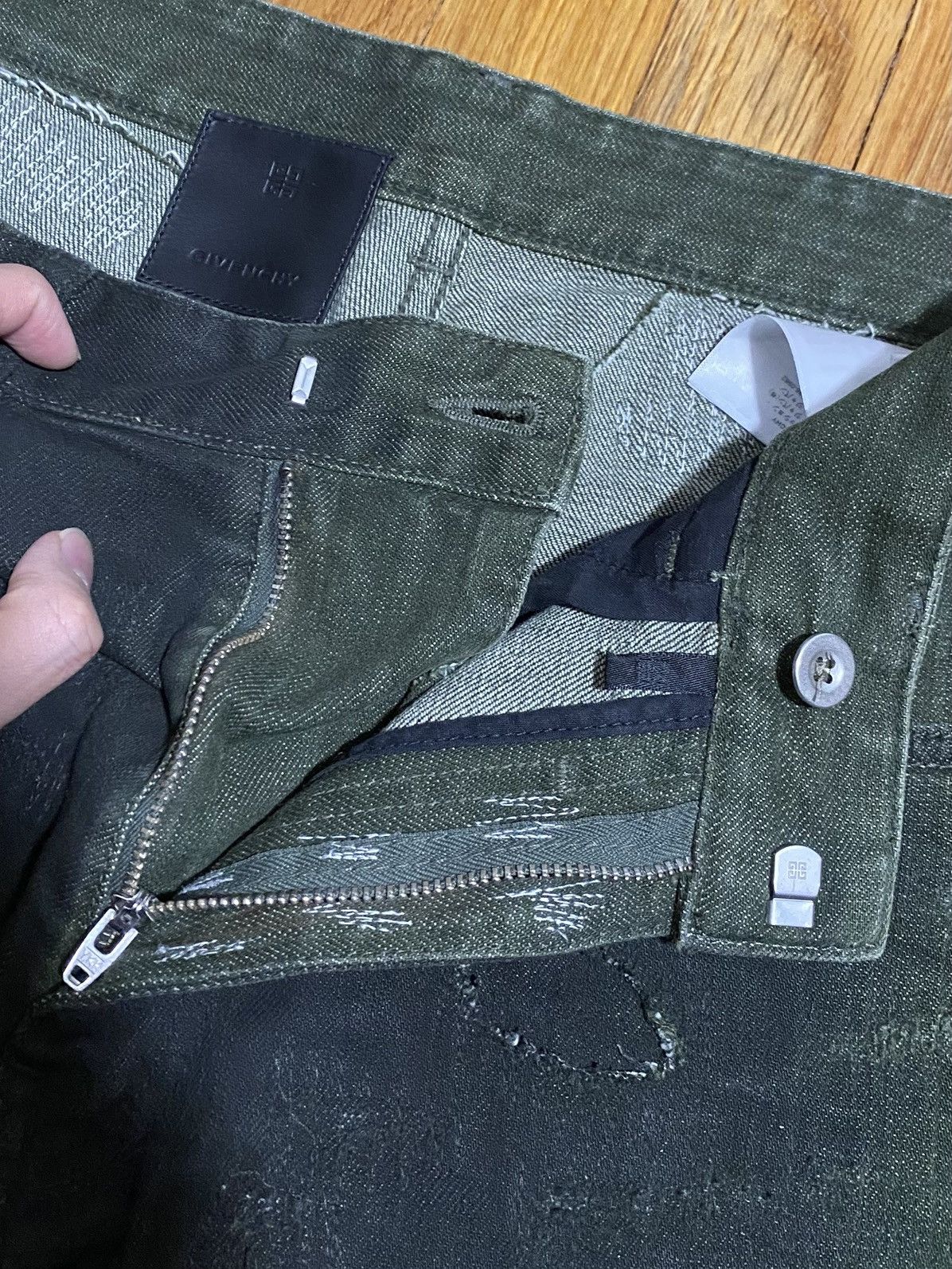 Givenchy Givenchy Distressed Jeans Size US 30 / EU 46 - 8 Thumbnail