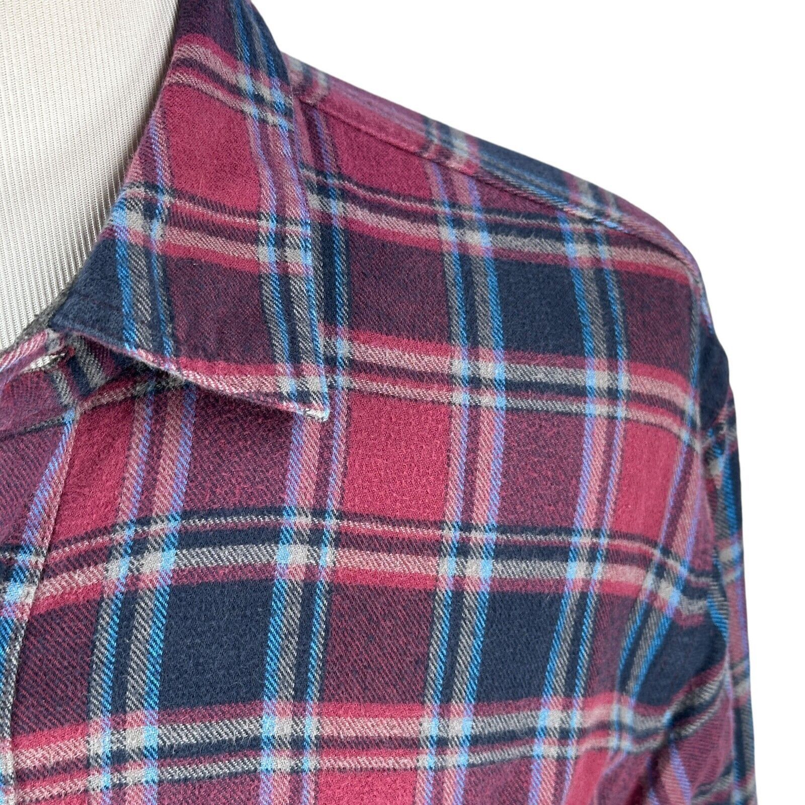 L.L. Bean LL Bean Flannel Shirt Men's XL Blue Red Plaid Button Up Size US XL / EU 56 / 4 - 3 Thumbnail