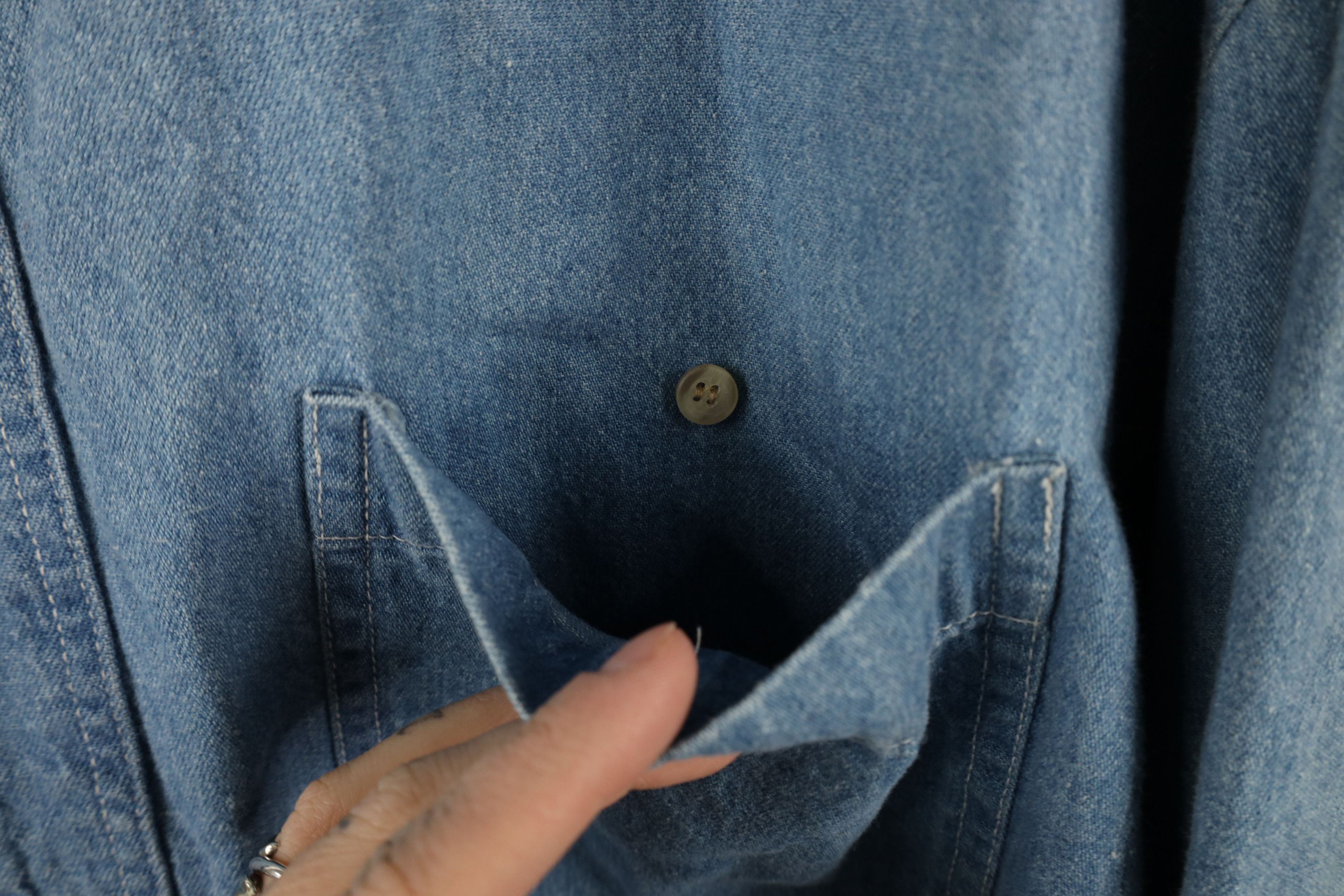 Vintage Vintage 90s Streetwear Jean Band Collar Button Shirt Blue Size US L / EU 52-54 / 3 - 7 Thumbnail