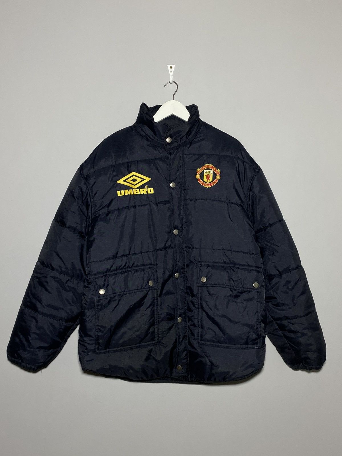 Umbro Vintage 1990s Umbro Manchester United Winter Padded Jacket Size US XL / EU 56 / 4 - 1 Thumbnail