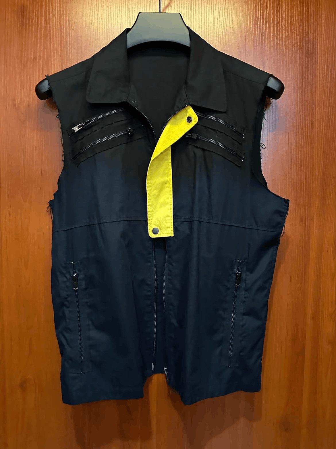 Number (N)ine Number (N)ine Sz 2 Number Nine 03SS Multi Zipper Vest-2506 Size US M / EU 48-50 / 2 - 1 Thumbnail