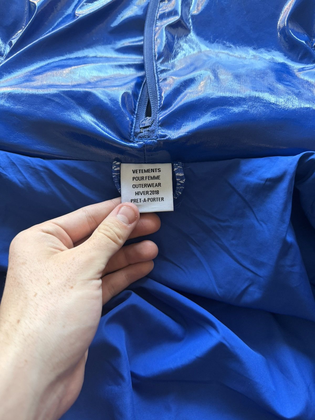 Vetements Vetements FW17 Miss Webcam Puffer Size US S / EU 44-46 / 1 - 5 Thumbnail
