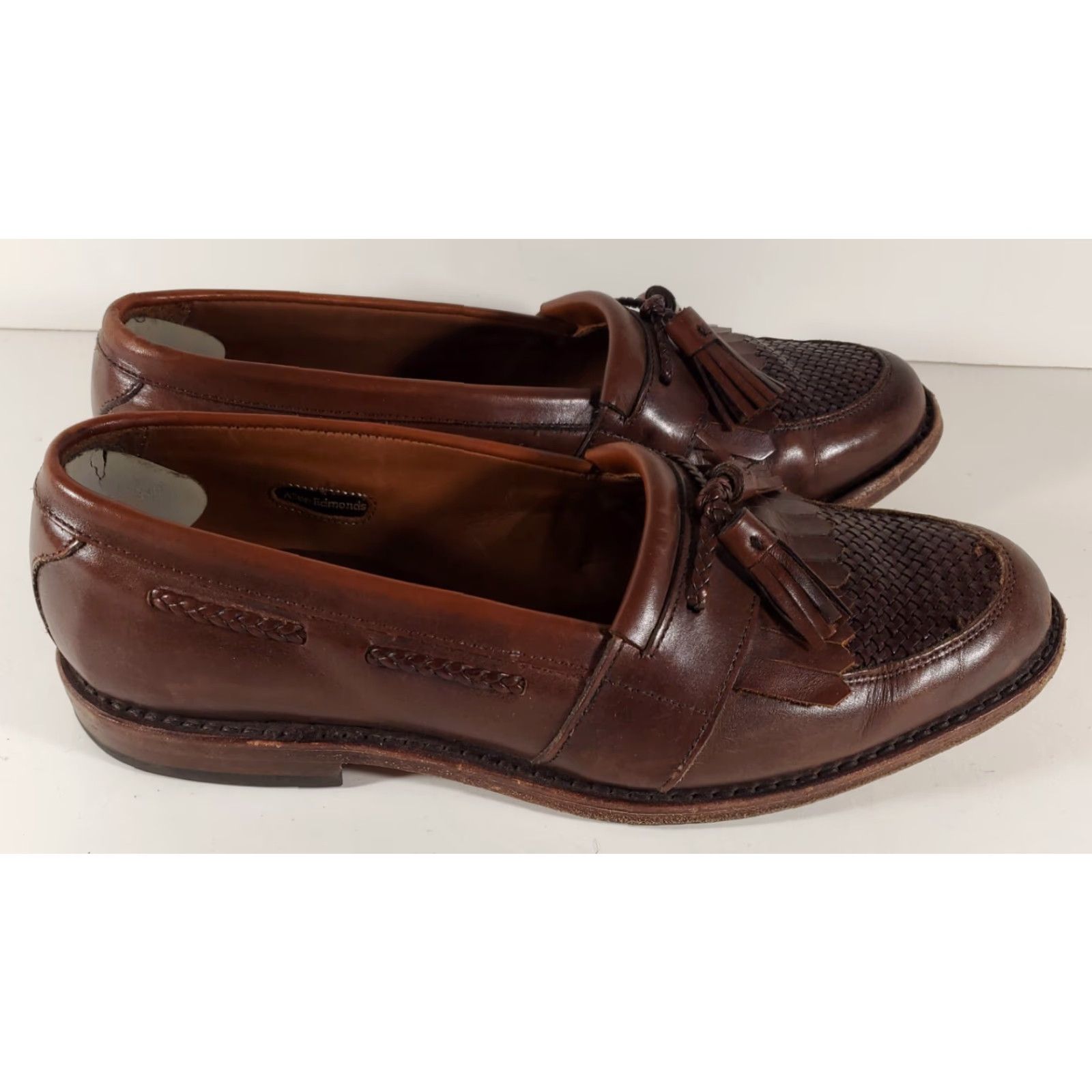 Allen Edmonds Allen Edmonds Cody Brown Leather Loafers Mens 9.5 Brown Leather Dress Shoes Mens 9.5 Cody Brown Leather Loafers Allen Edmonds Men Shoes Size US 10 / EU 43 - 5 Thumbnail
