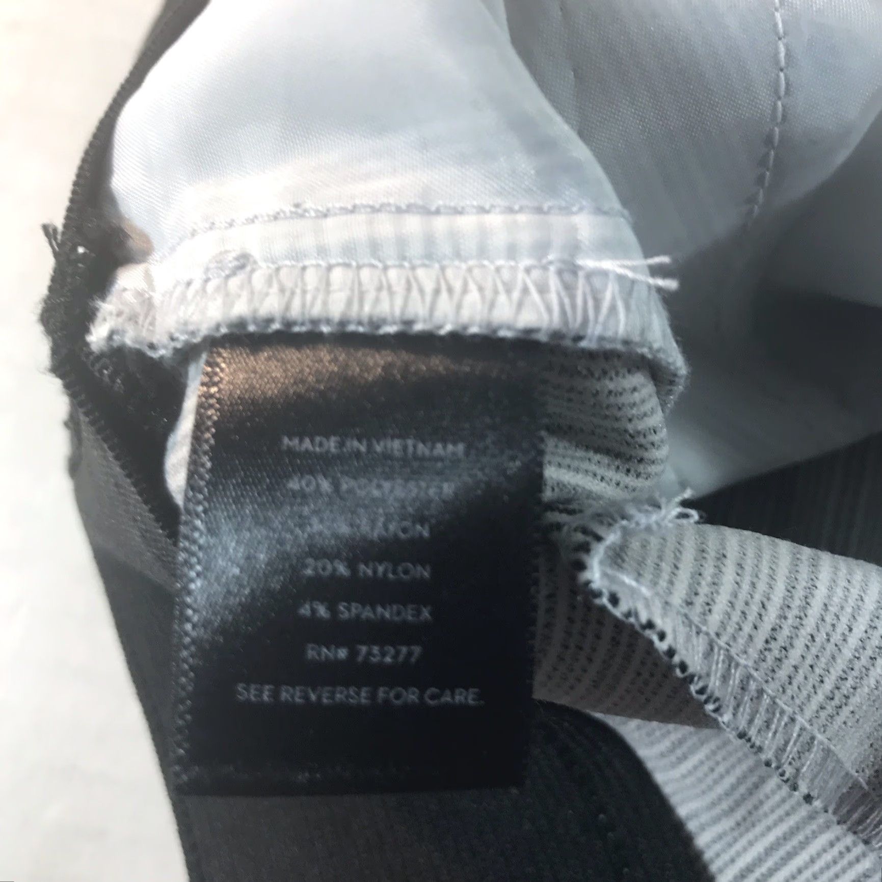 Vintage VINTAGE Simply Vera Vera Wang Striped Capri Pants Womens Size M White/Black Casual Business Travel Summer Size 32" / US 10 / IT 46 - 7 Thumbnail