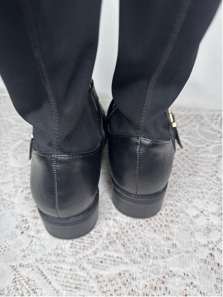 Torrid Torrid Quilted black knee high wide calf zip up boots sz 6 Size US 6 / IT 36 - 6 Thumbnail