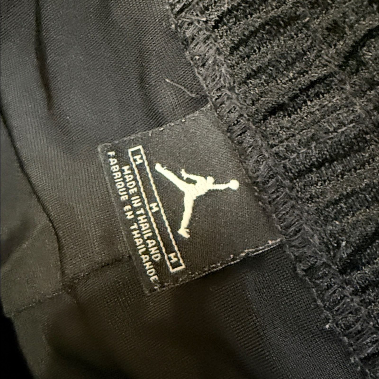 Jordan Brand Y2K Air Jordan Shorts Size US 34 / EU 50 - 3 Thumbnail