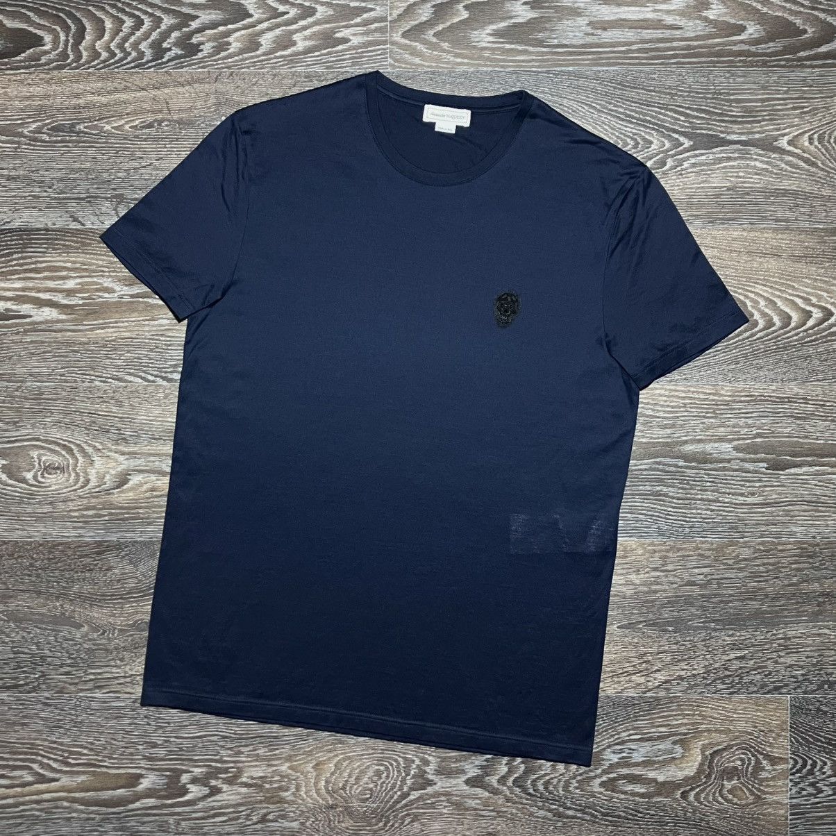 Alexander McQueen ALEXANDER MCQUEEN Scull Patch Logo Cotton Jersey T-shirt Size US M / EU 48-50 / 2 - 1 Thumbnail