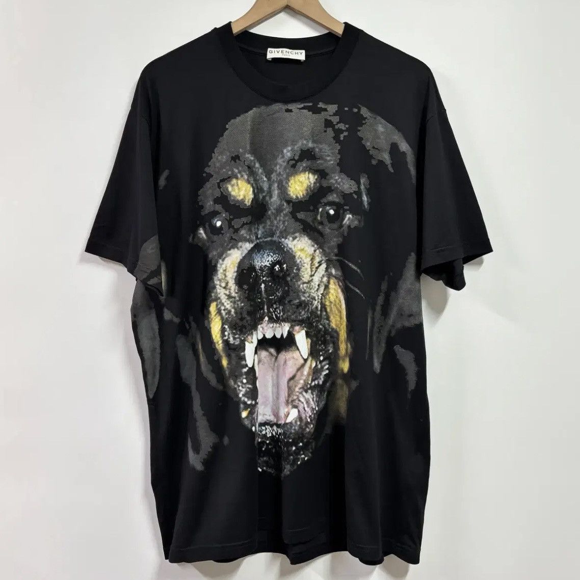 Givenchy Givenchy Rottweiler T-Shirt | Grailed