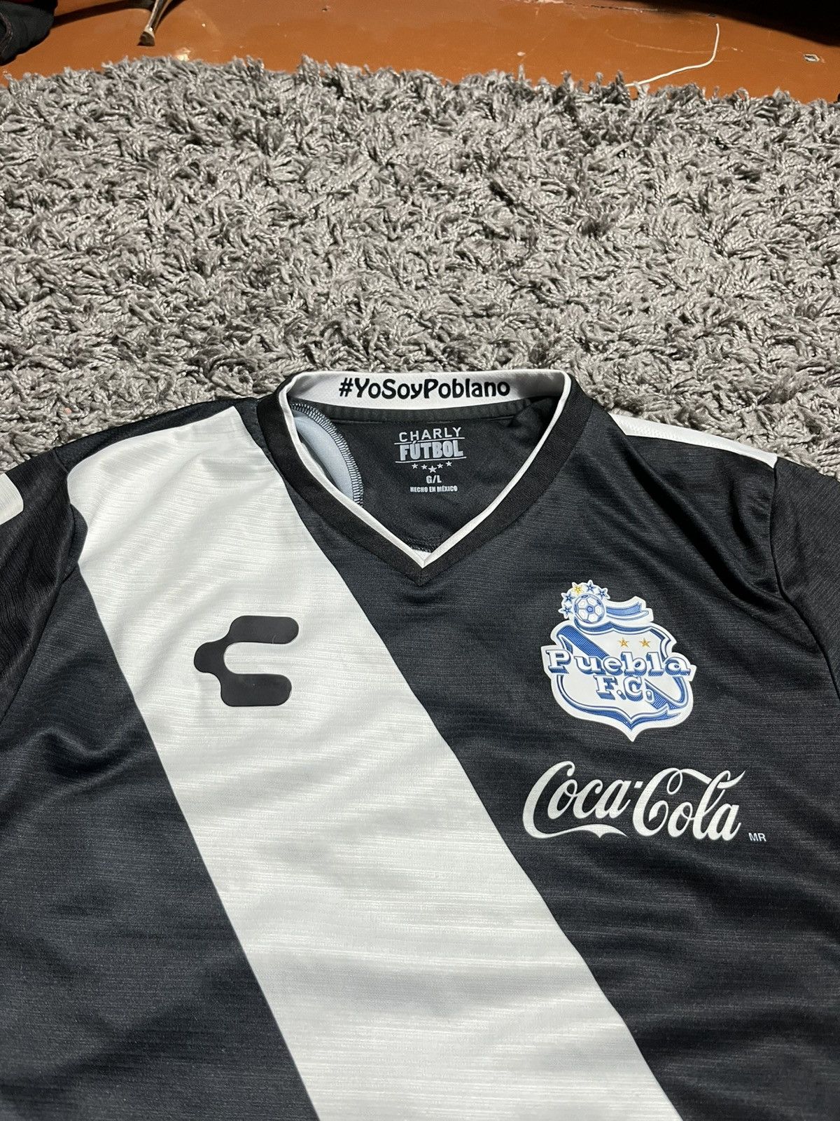 Vintage CHARLY FC PUEBLA 2016/17 TRIKOT SOCCER JERSEY Size US L / EU 52-54 / 3 - 2 Thumbnail