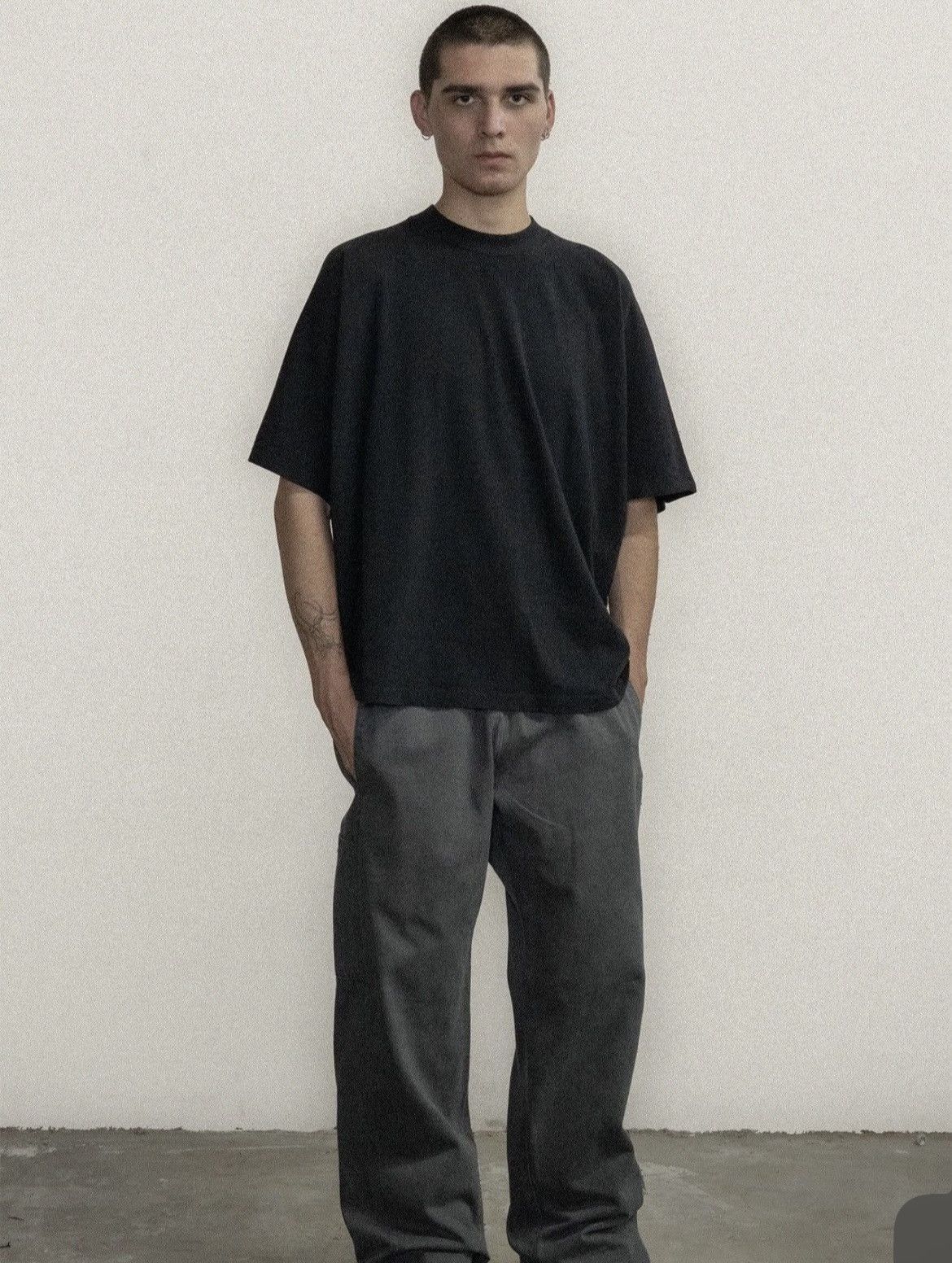 Yeezy Unreleased Yeezy No Seam Tee Size US L / EU 52-54 / 3 - 4 Thumbnail