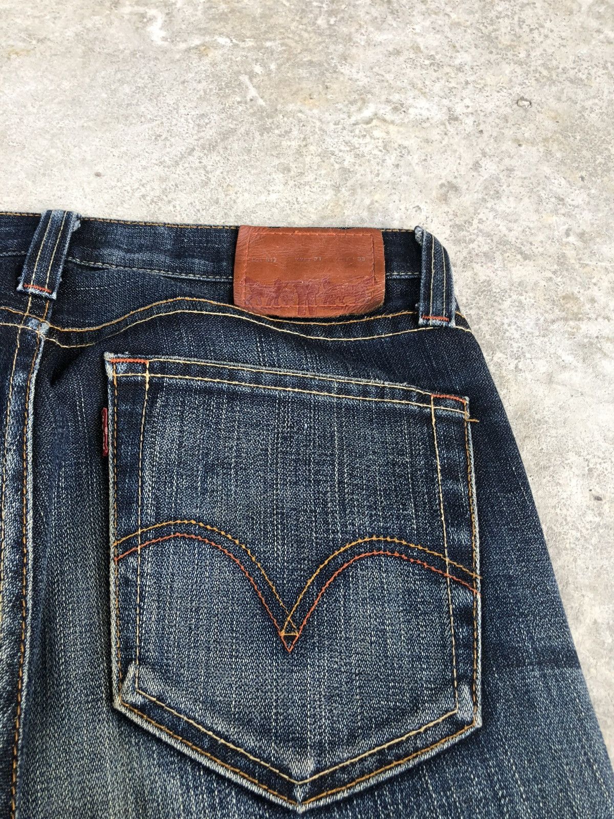 If Six Was Nine Y2k Levi’s 517 Flared Jeans Distressed Jeans Size US 31 - 15 Thumbnail
