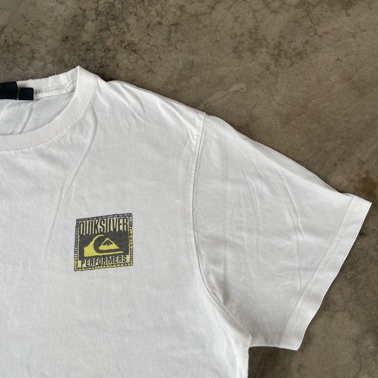 Quiksilver × Vintage 🔥🔥Distress Vintage Quiksilver Performers Big Log Surf Tee Size US M / EU 48-50 / 2 - 4 Thumbnail