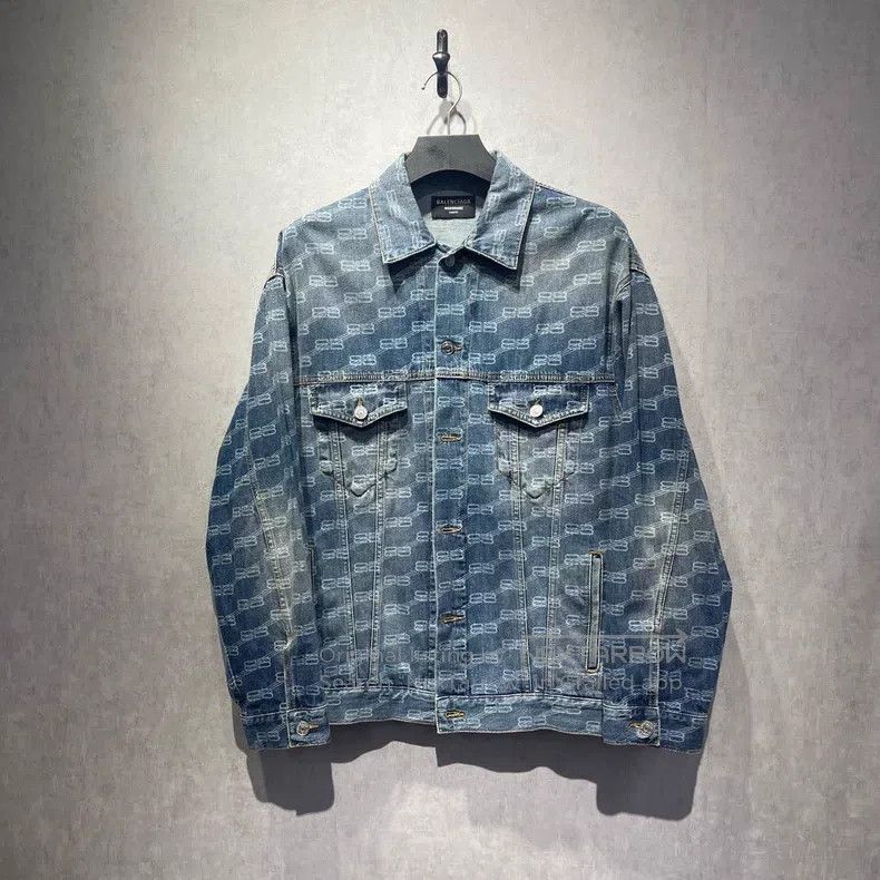 Balenciaga Balenciaga Double B Letter Logo Printed Denim Jacket Size US XS / EU 42 / 0 - 1 Thumbnail