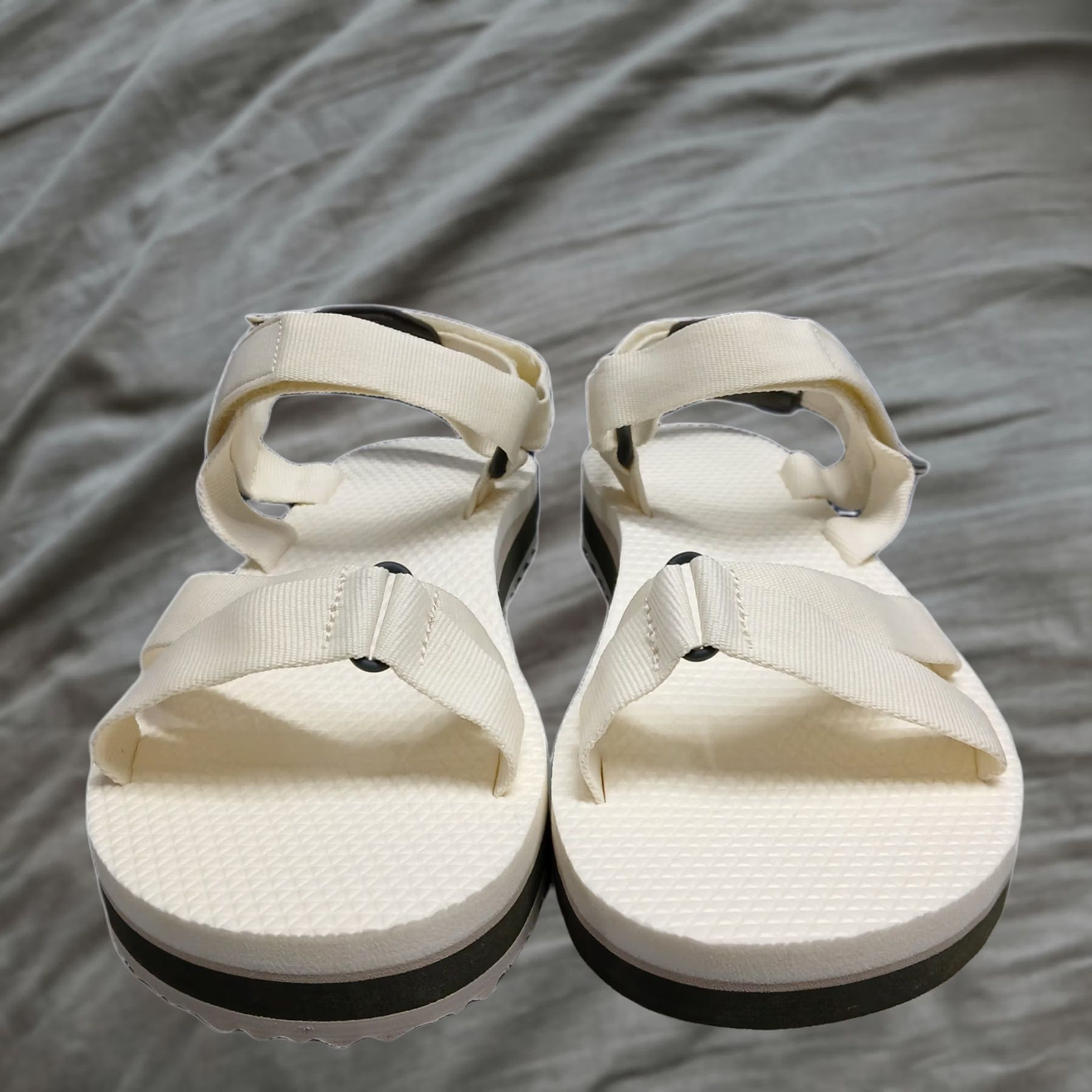 Vintage Columbia Alava Sandals Womens Size 10 White Gray Comfort Hook & Loop BL5840-105 Size US 10 / IT 40 - 1 Thumbnail