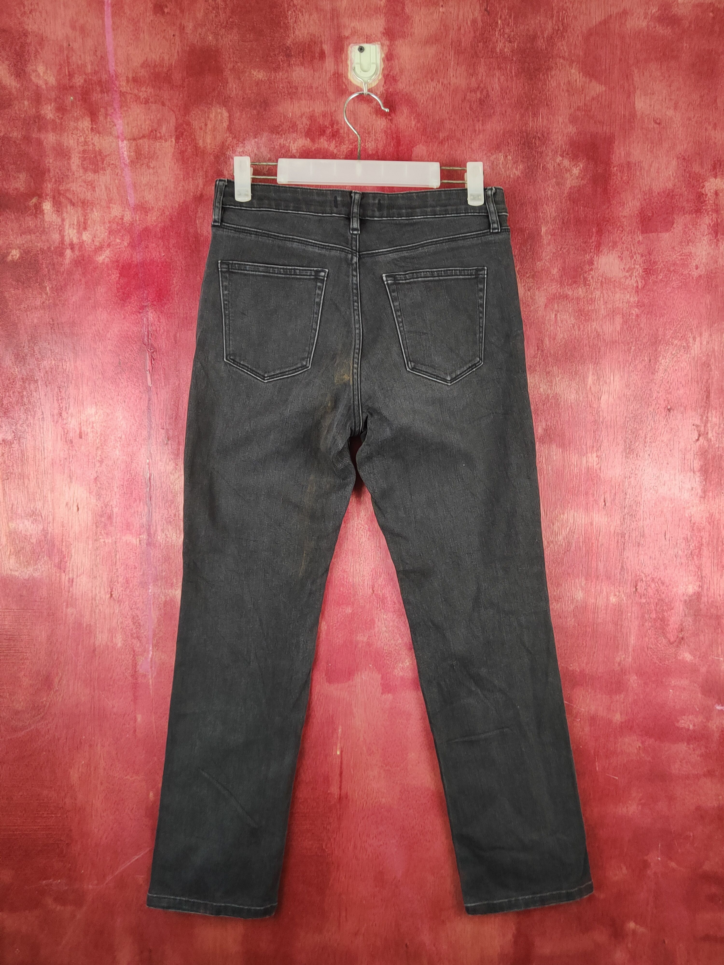Japanese Brand Uniqlo japan fabric by kaihara Black Jeans #S1780 Size US 26 / EU 42 - 7 Thumbnail