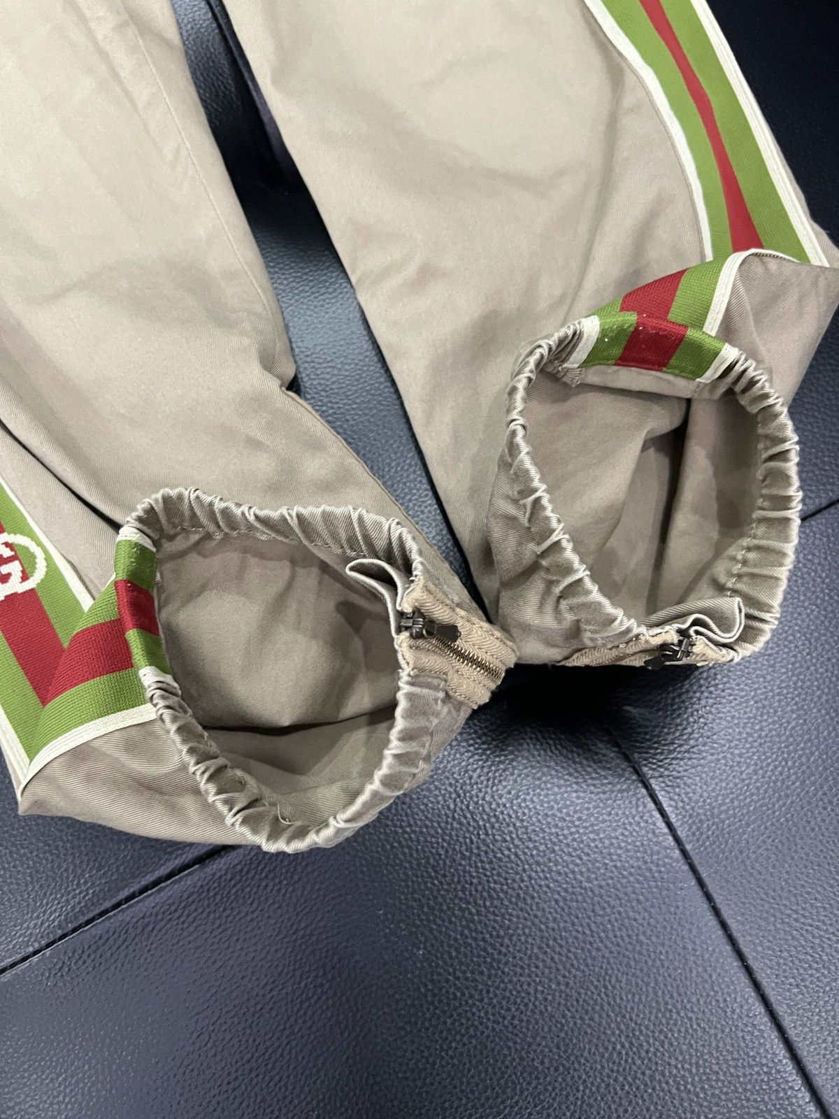Gucci Gucci Stripe Logo Casual Trousers Size US 36 / EU 52 - 14 Thumbnail