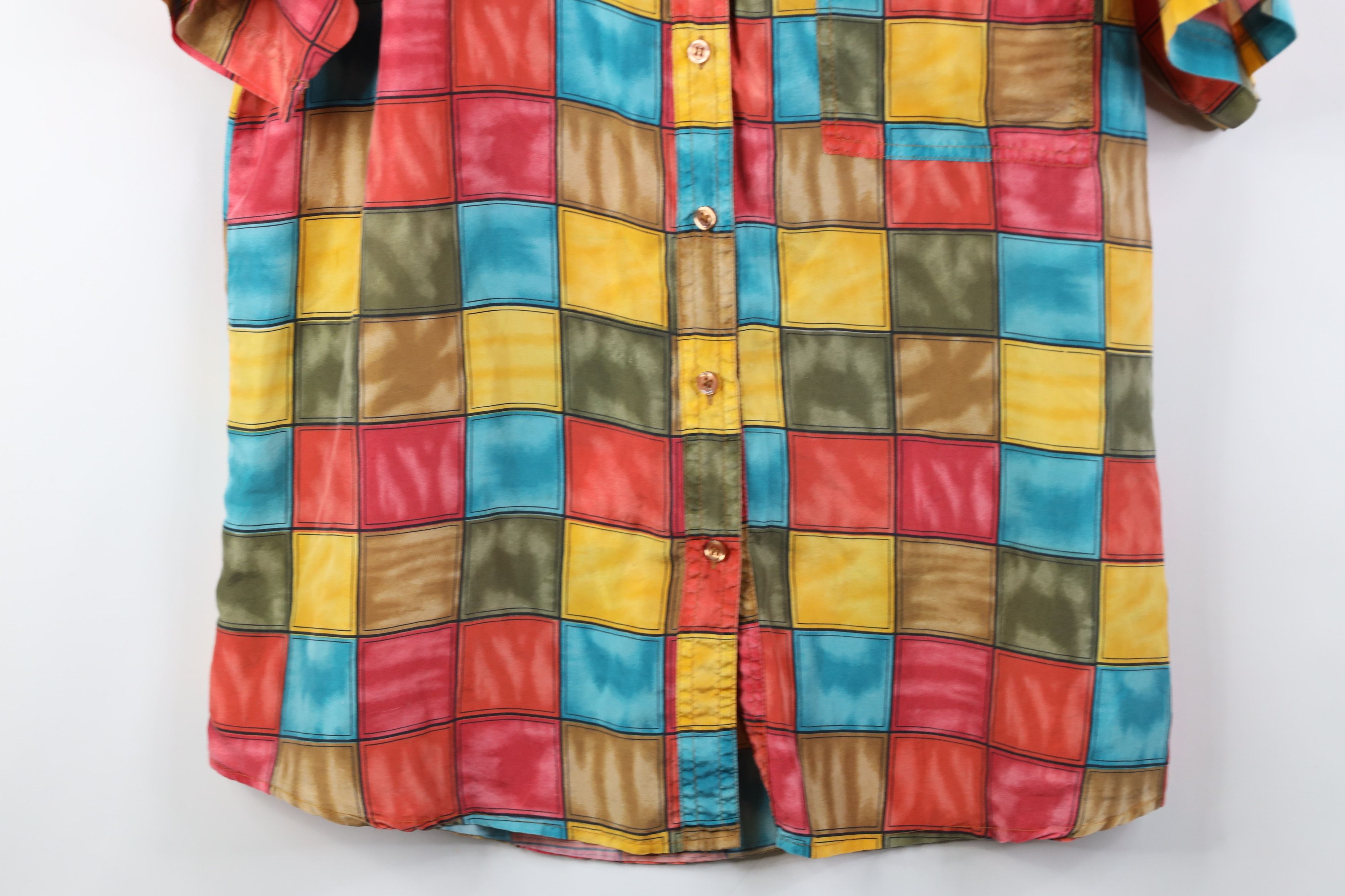 Vintage Vintage 90s Streetwear Checkered Short Sleeve Button Shirt Size L / US 10 / IT 46 - 3 Thumbnail