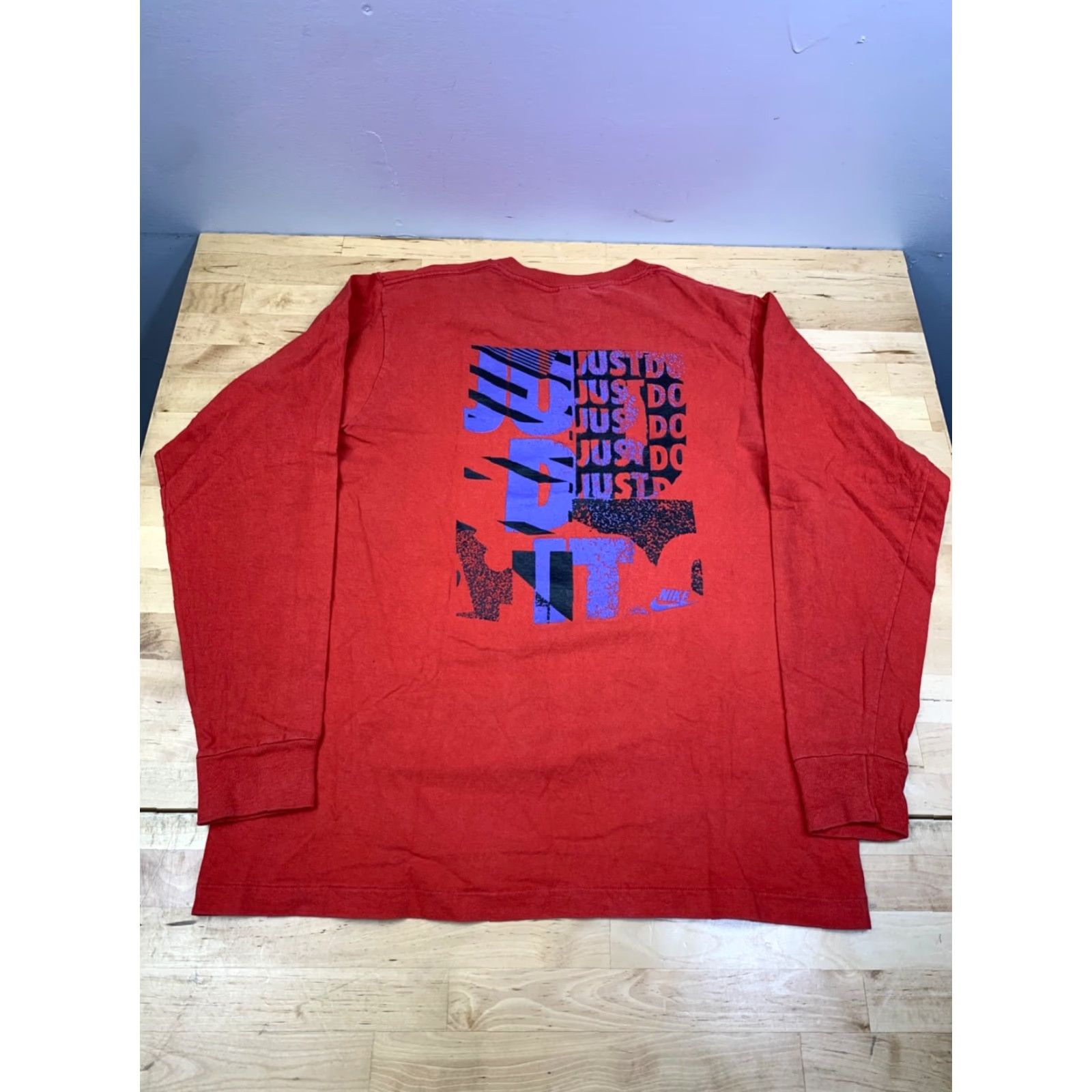 Nike VINTAGE Nike Long Sleeve Shirt Mens M Red 90s Sports Just Do It Nike Shirt T-Shirt Brand Nike Mens M Red Vintage 90s Sports Shirt Size US M / EU 48-50 / 2 - 7 Thumbnail
