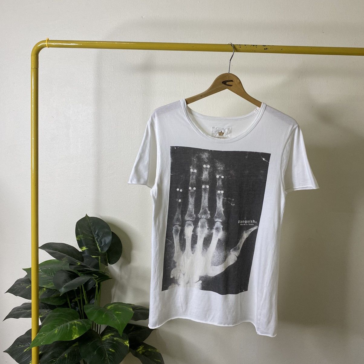 Vanquish Gold Skeleton Hand T Shirt