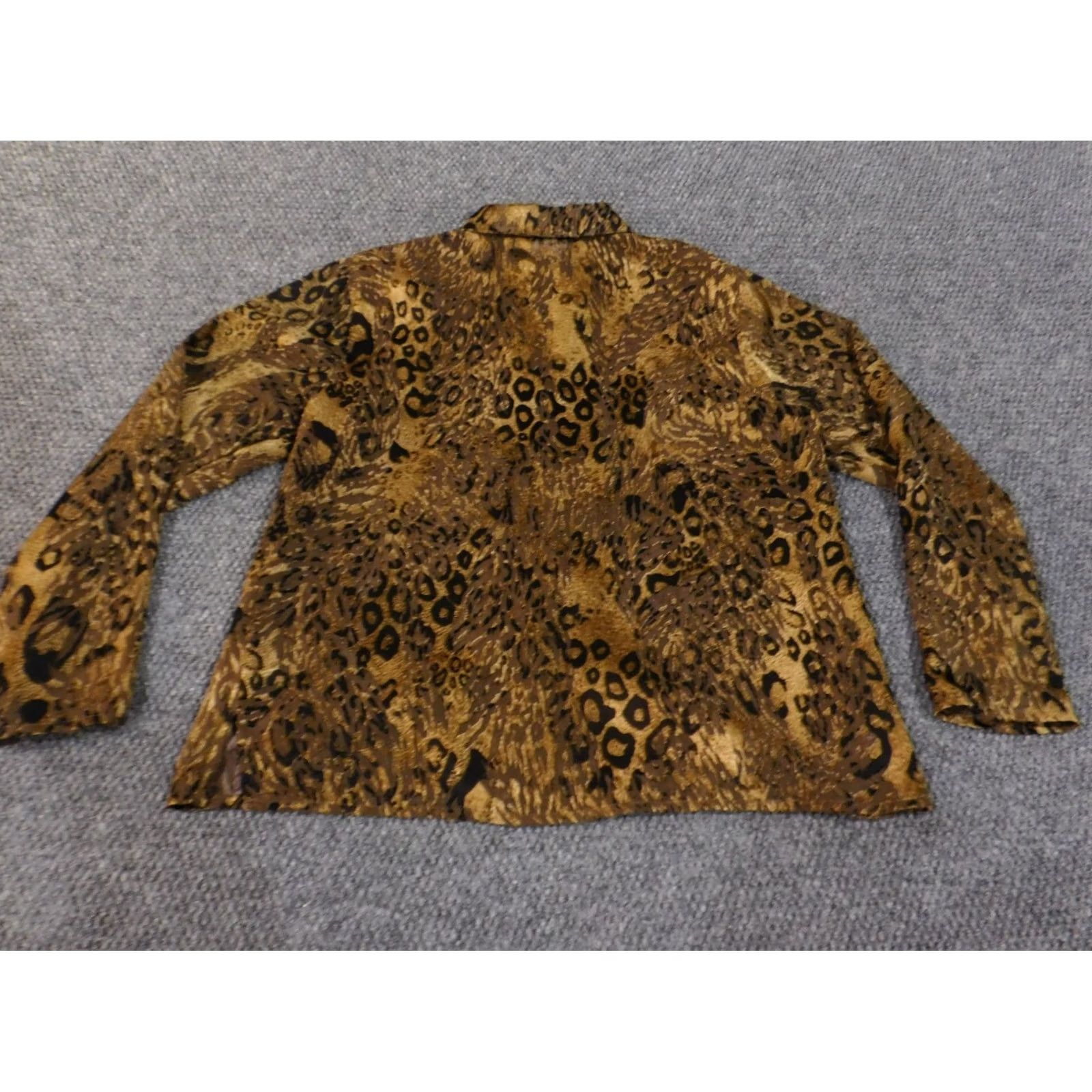 Coldwater Creek Coldwater Creek Shirt Womens L Brown Animal Print Button-Up Knit Polyester Viscose Ruffle Casual Size L / US 10 / IT 46 - 7 Thumbnail